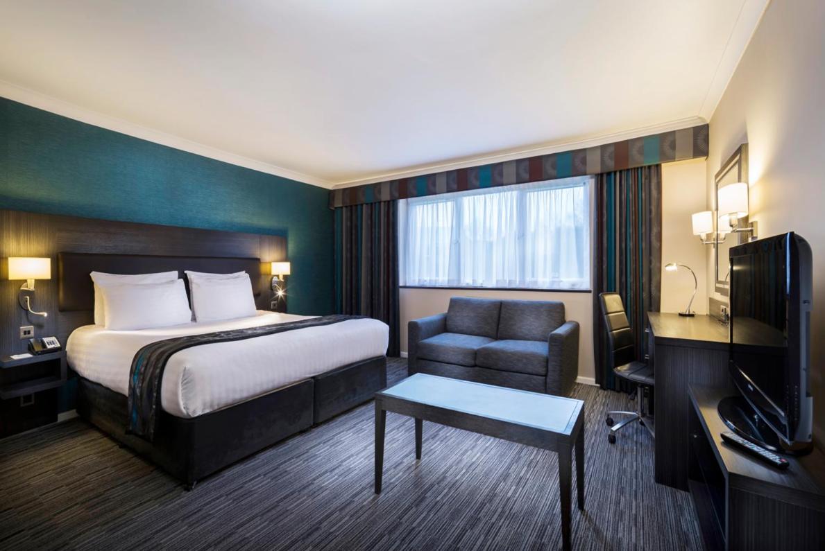 Superior King Room - Non-Smoking - Photo 1