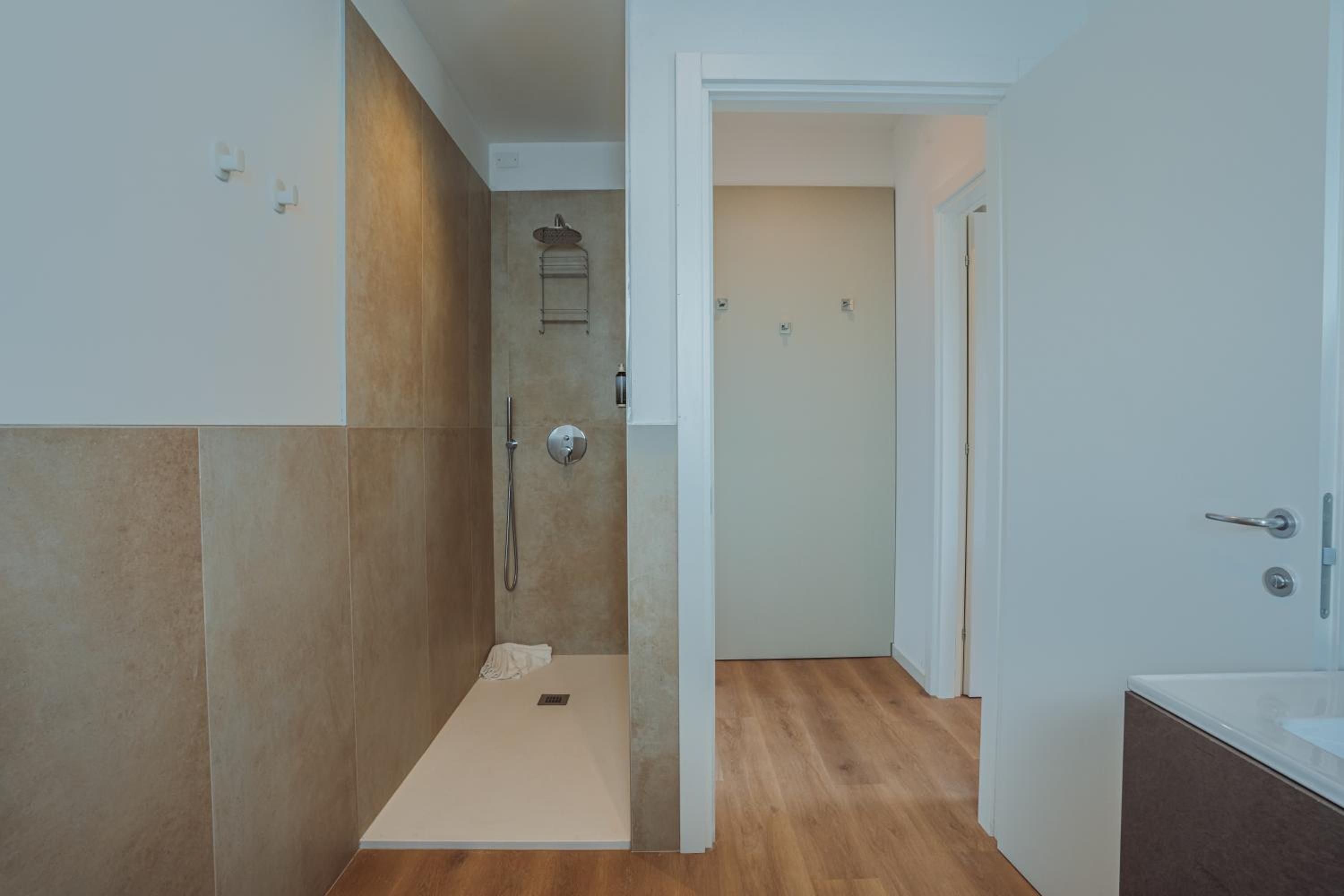 Deluxe Triple Room photo 2