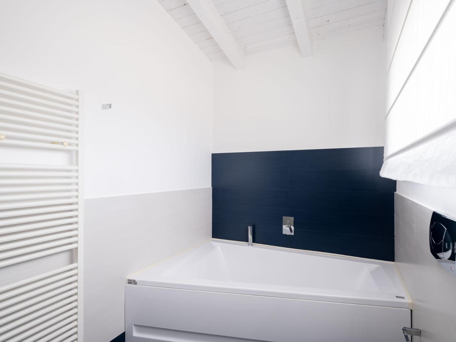 Three-Bedroom Villa photo 2