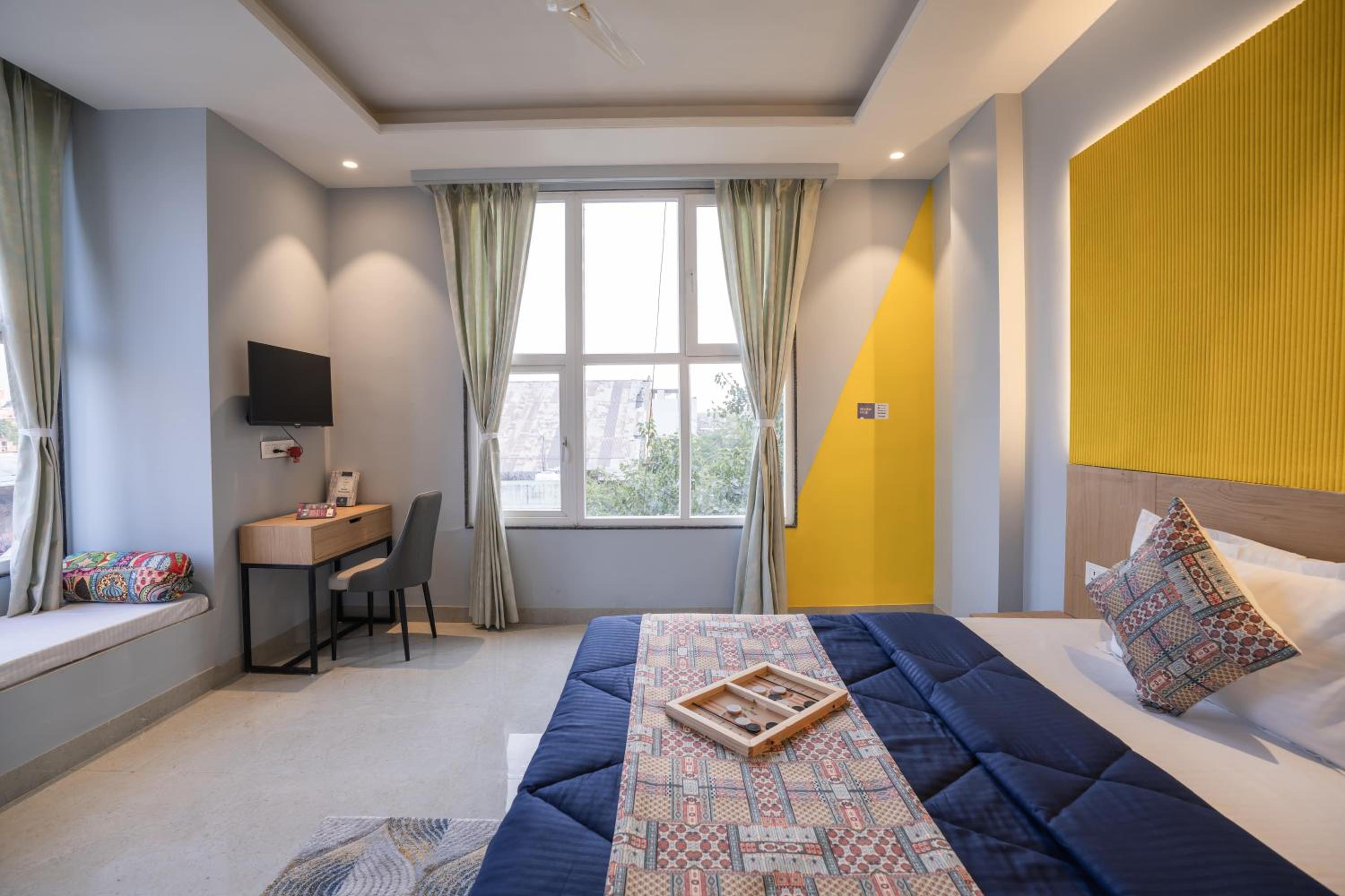 Deluxe Quadruple Room - Photo 11