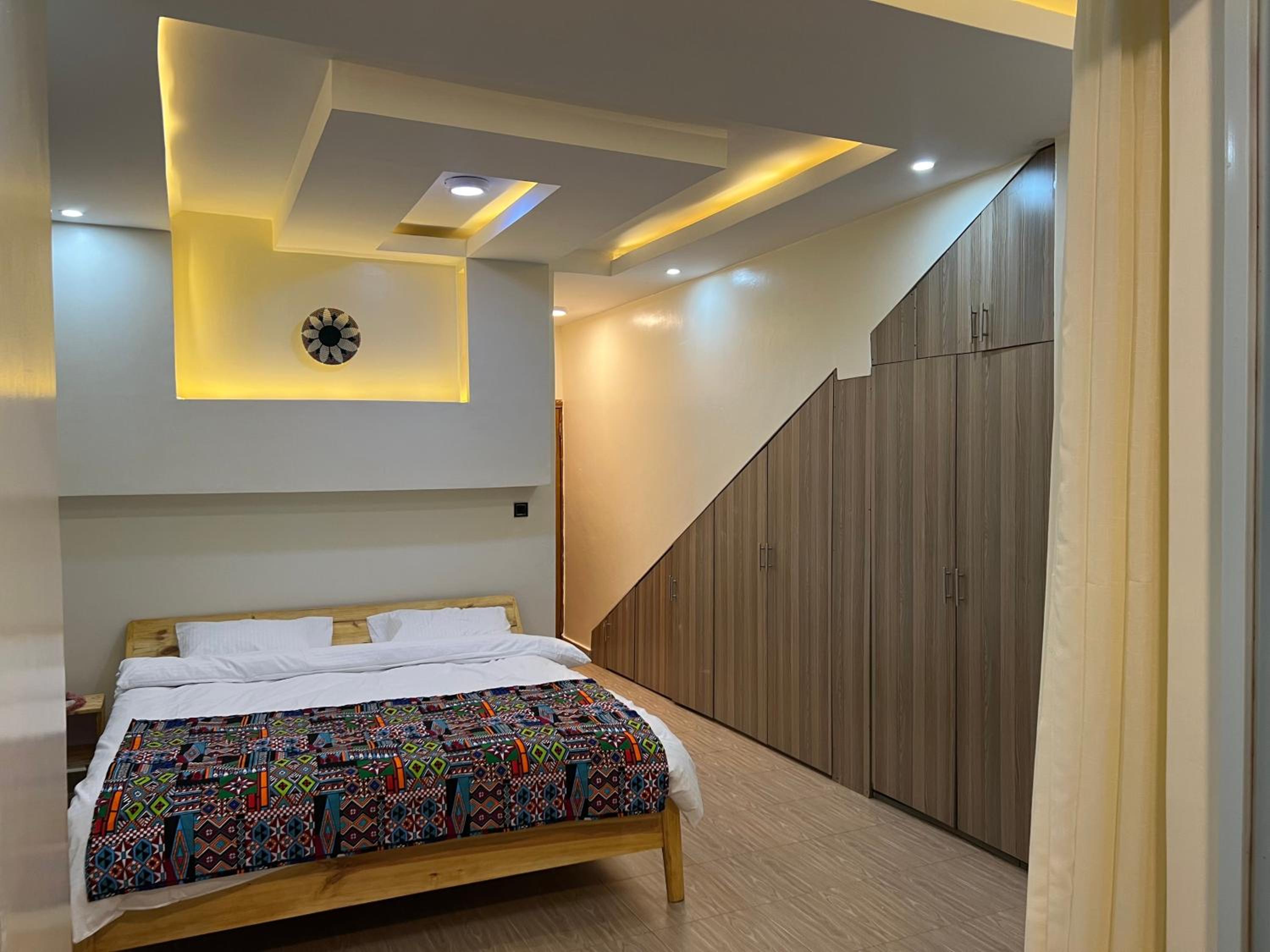 Deluxe King Room photo 2