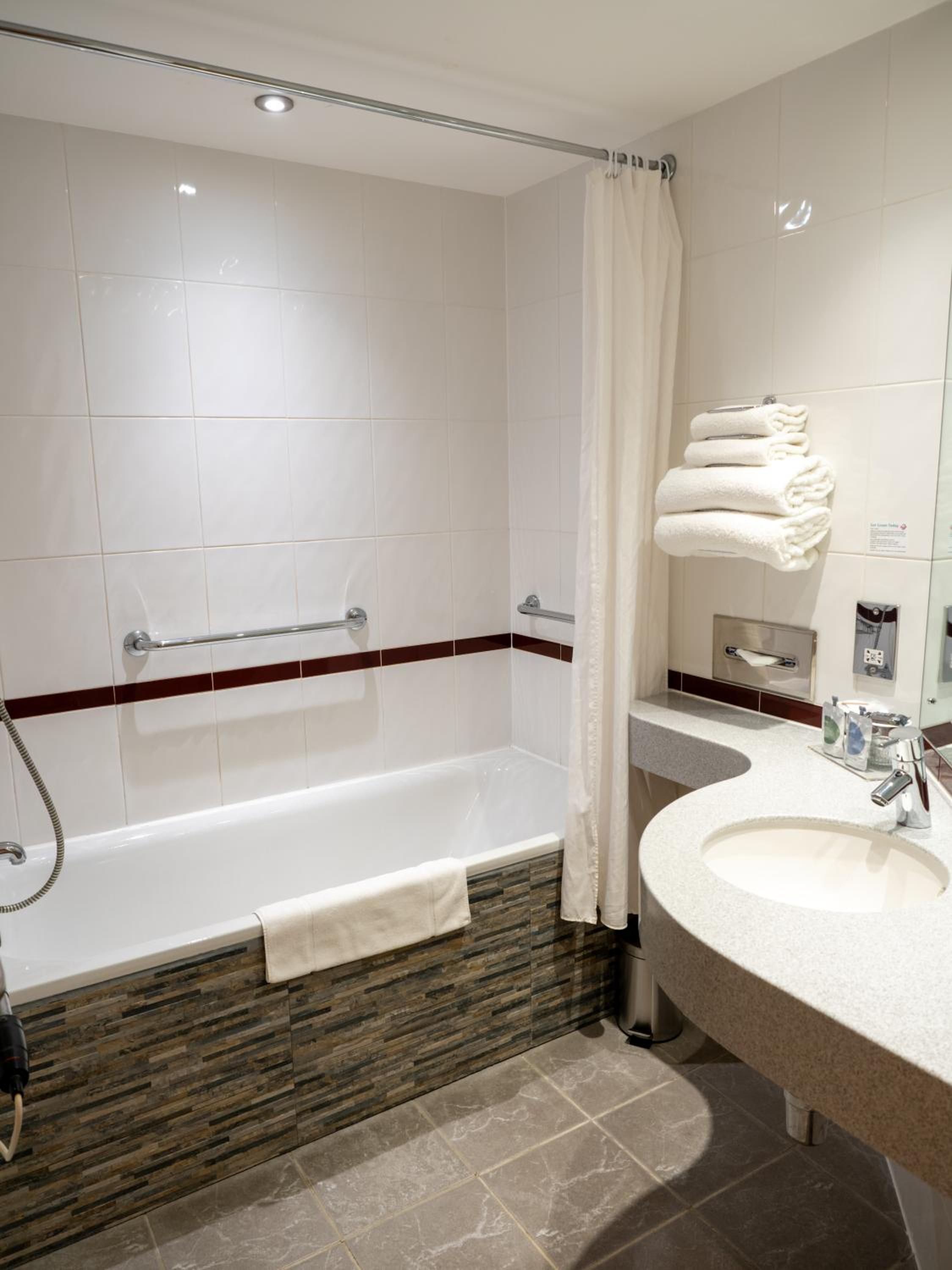 Double Room - Photo 5