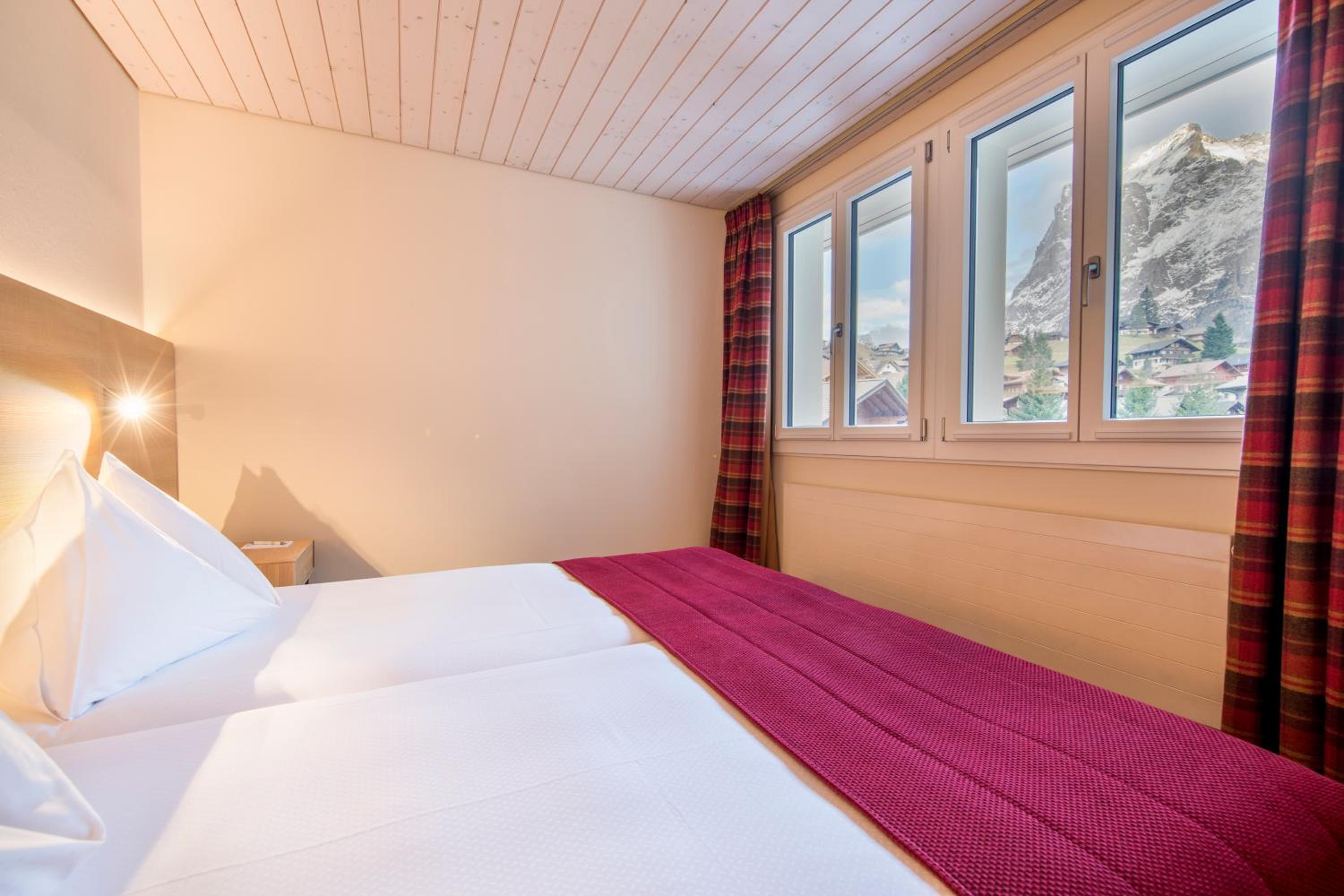 Deluxe Double Room - Photo 7