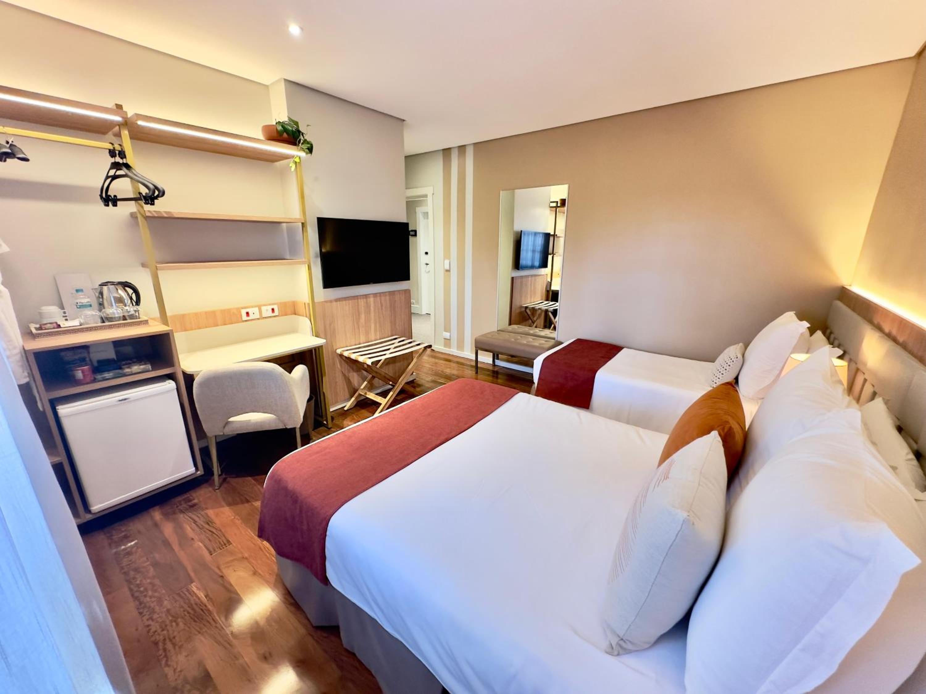 Superior Triple Room - Photo 3