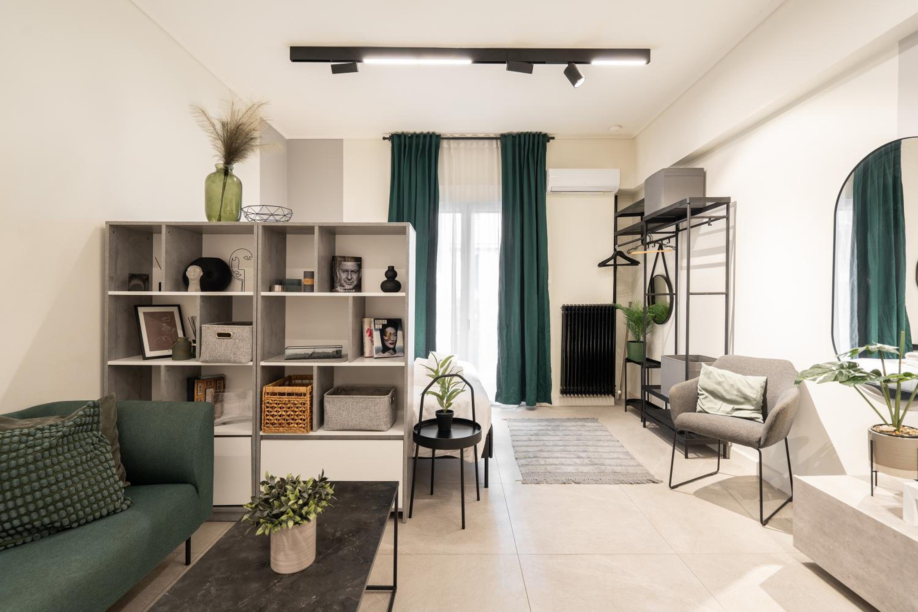 Studio Apartment