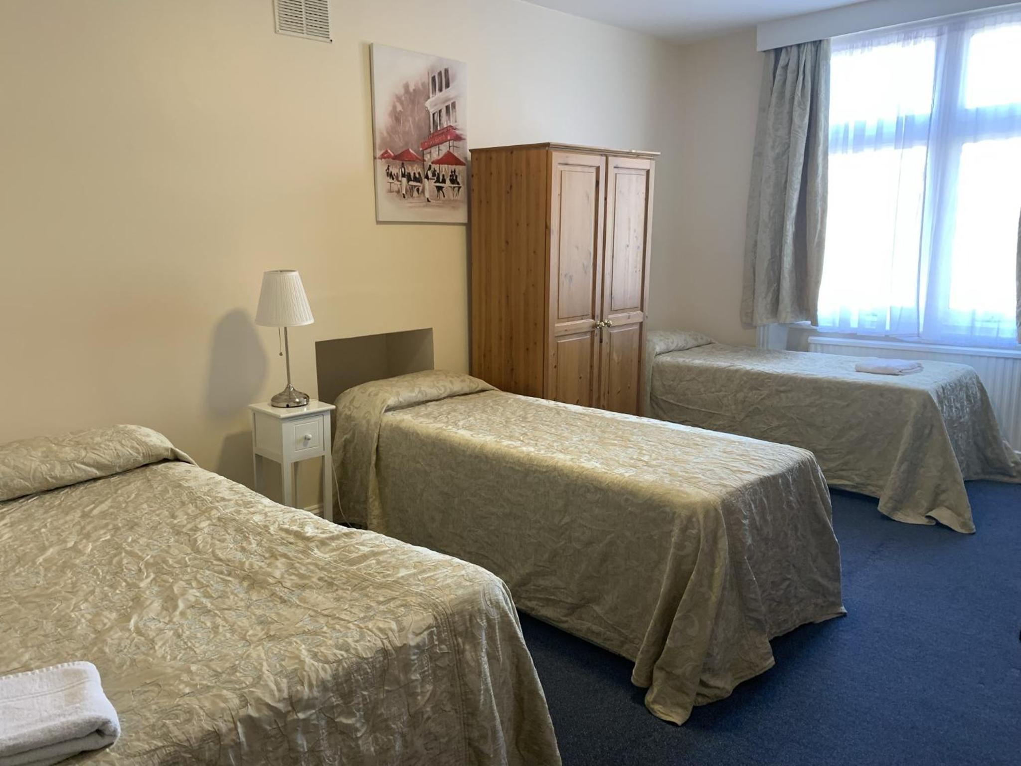 Standard Quadruple Room photo 3