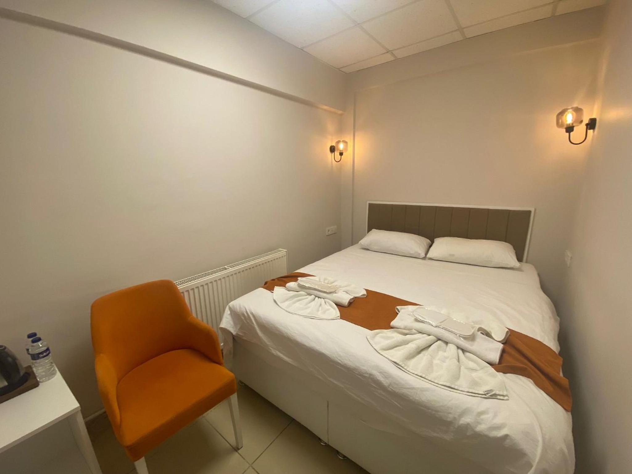 Economy Double Room photo 1