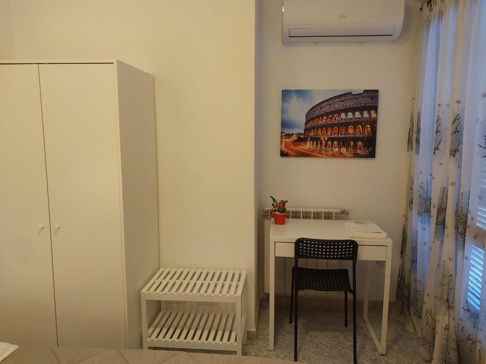 Double Room With Private Bathroom