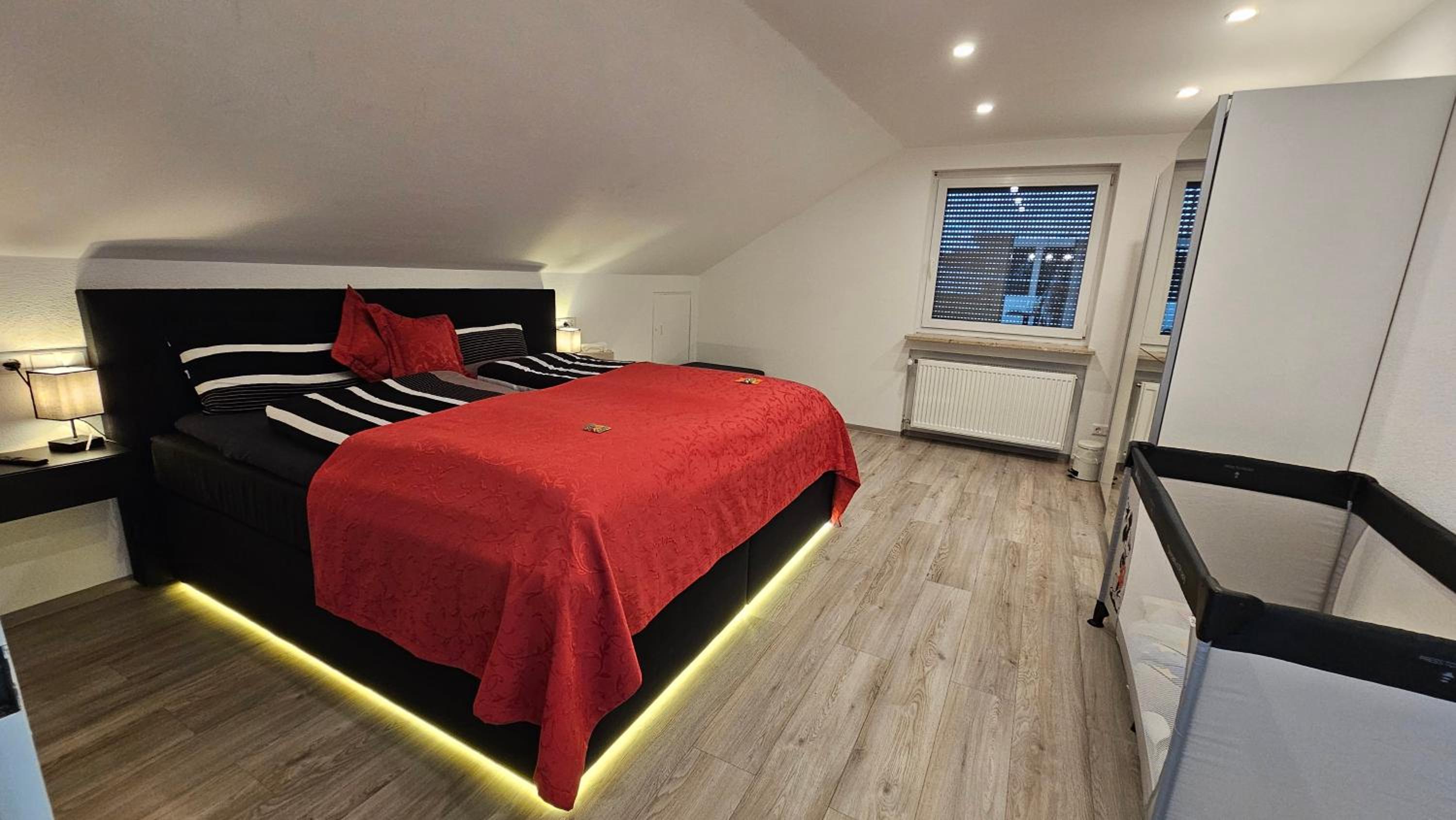 Apartment - Photo 11