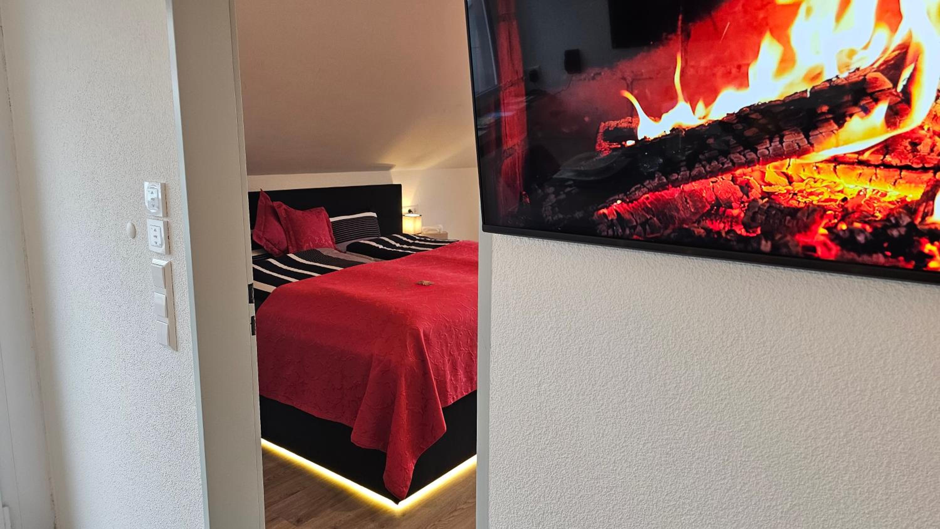 Apartment - Photo 2