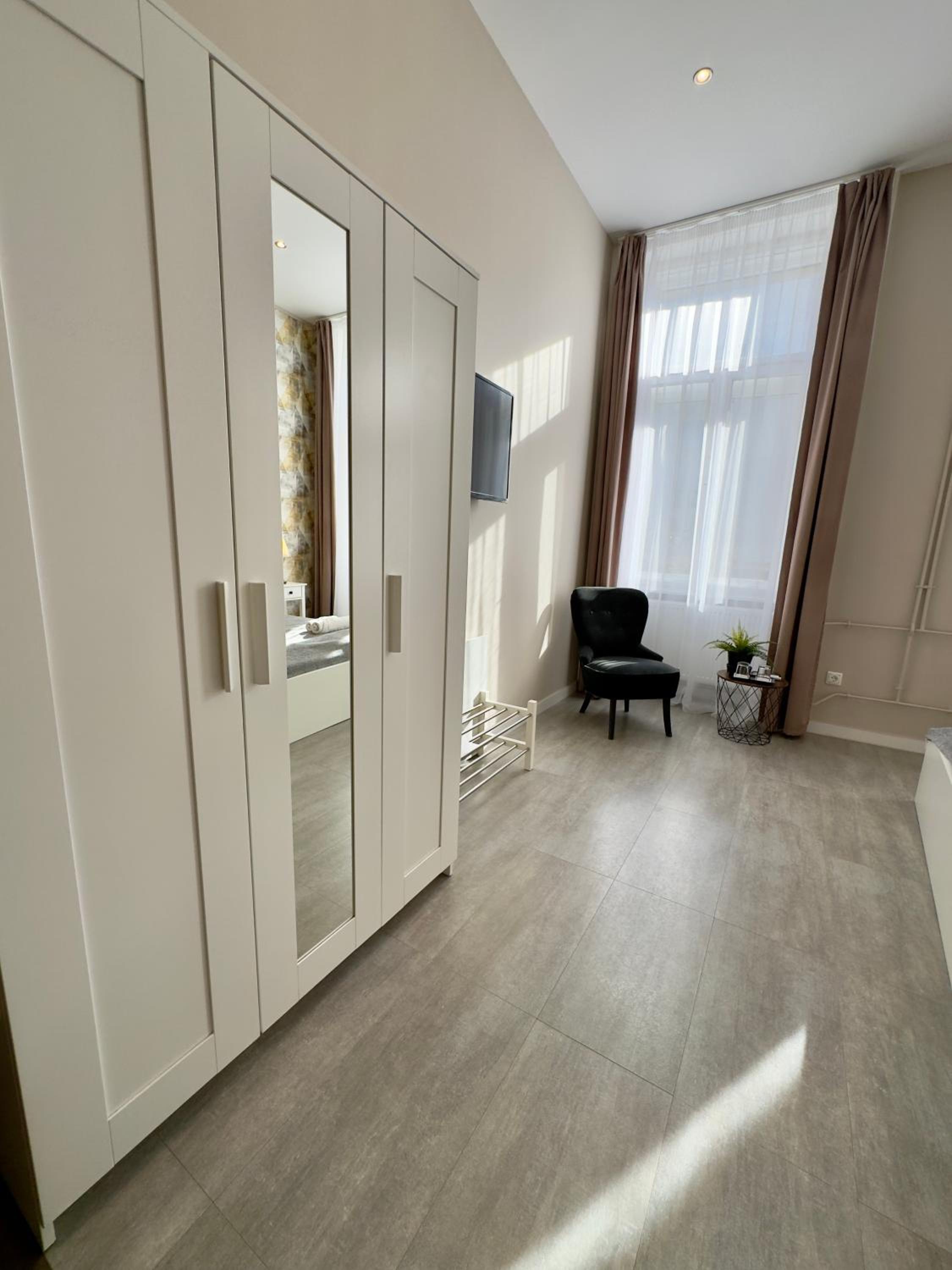 Deluxe Double Room - Photo 3