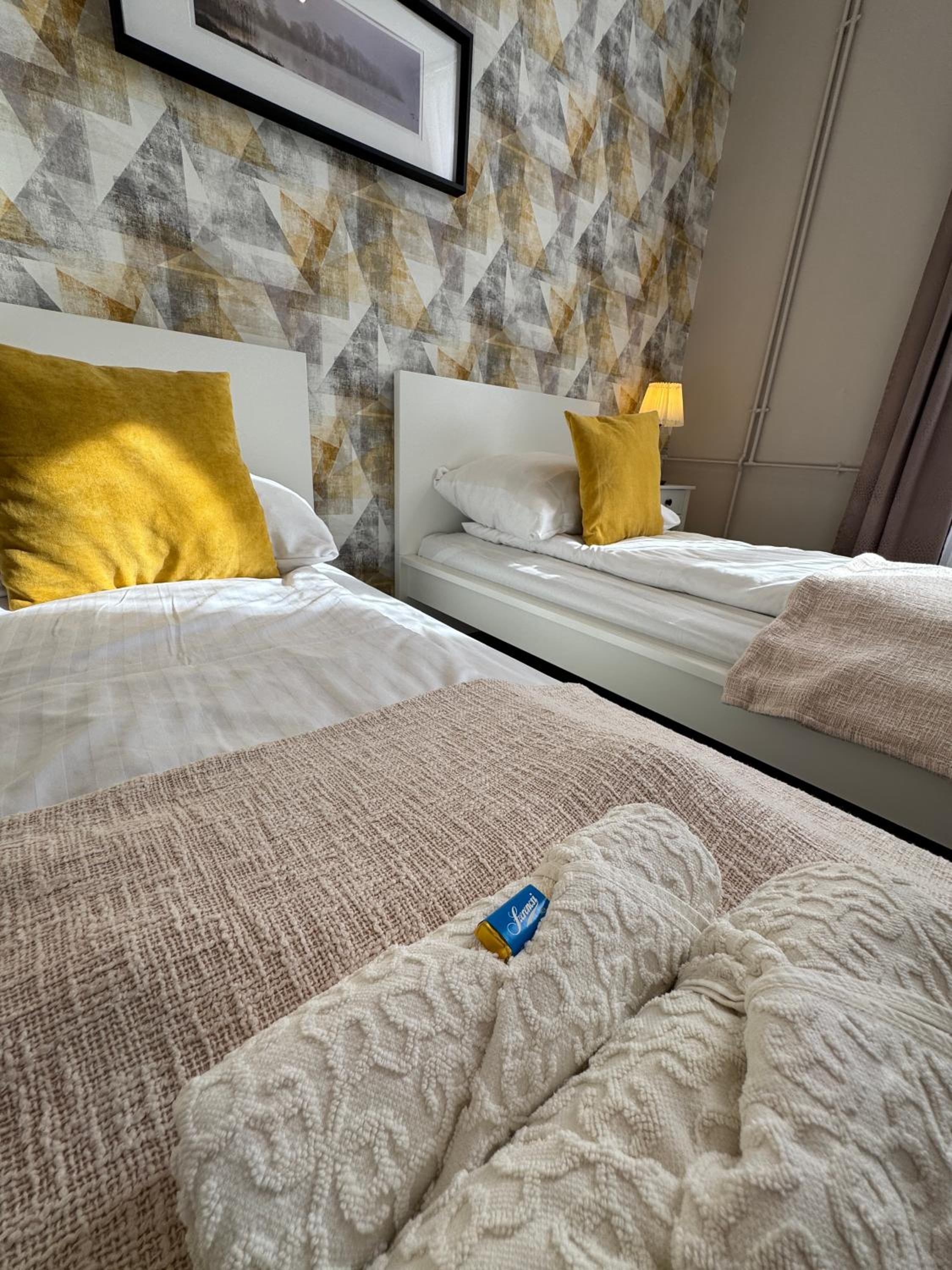 Superior Twin Room - Photo 5