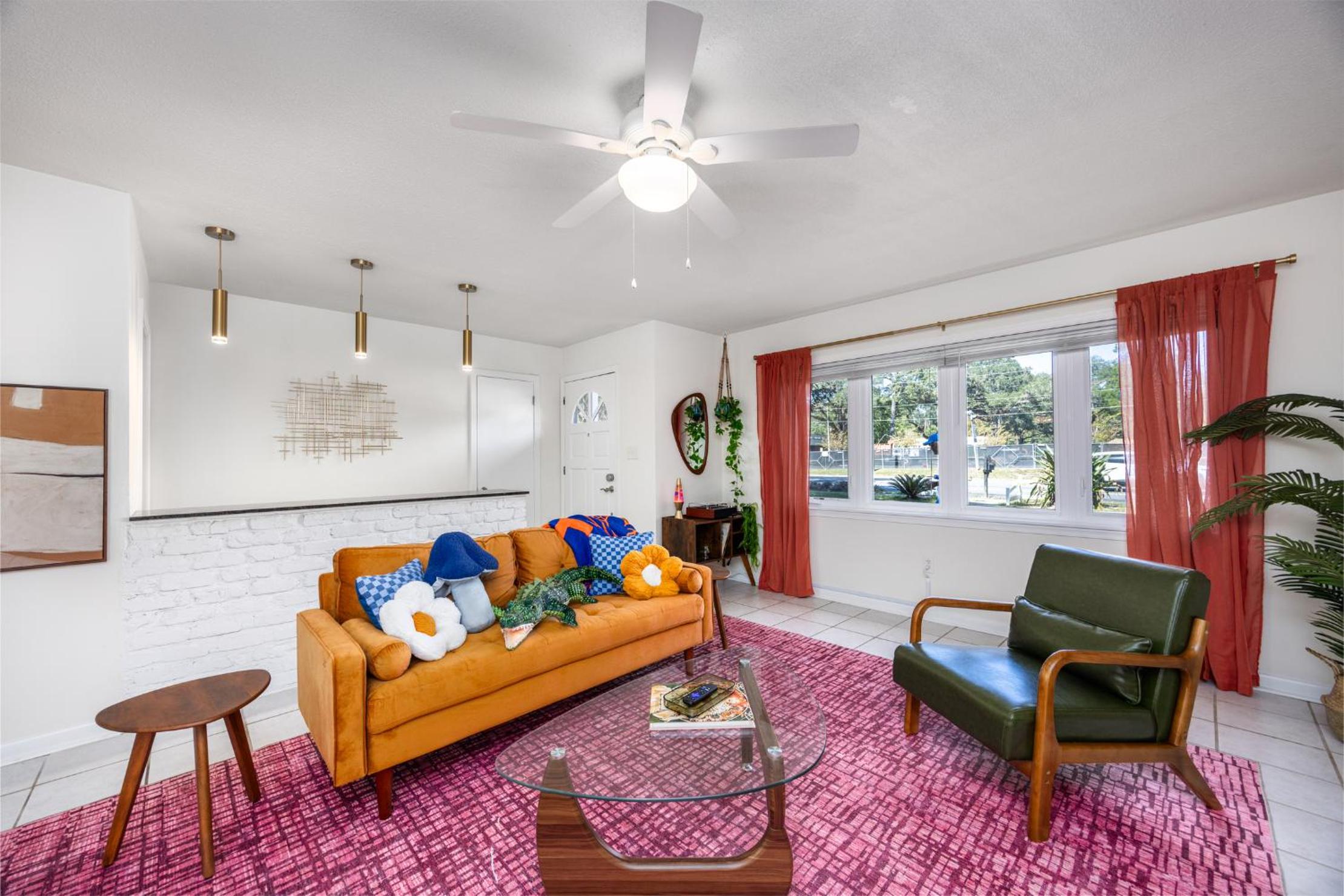 Four-Bedroom House photo 1