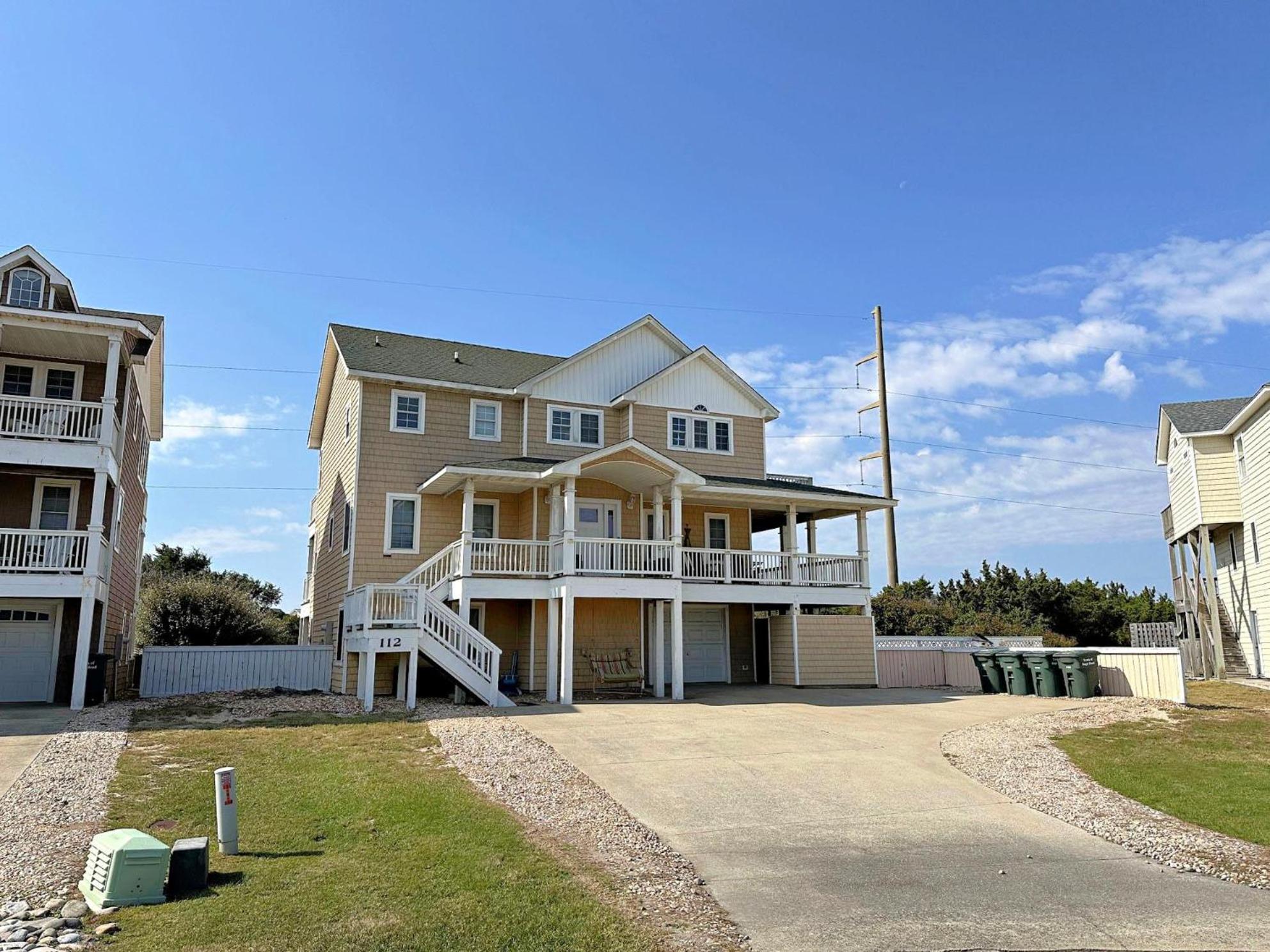 Seven-Bedroom Holiday Home photo 2