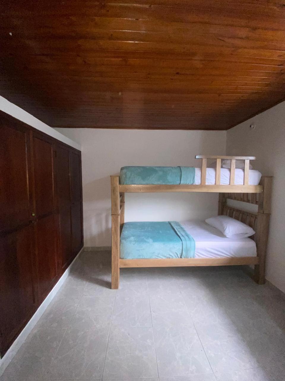 Mixed Dormitory Room photo 1