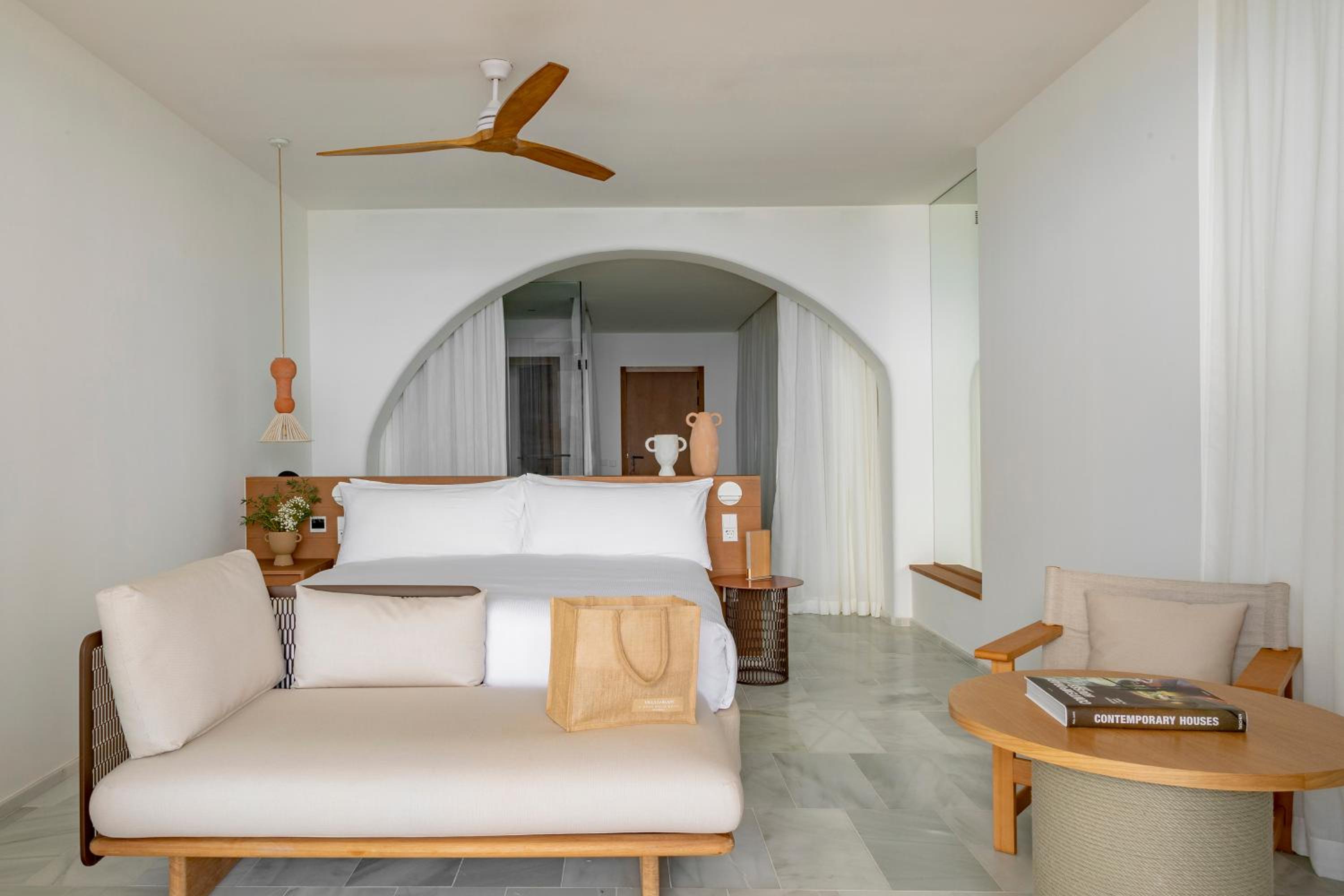 Master Suite with Private Pool Sea View - Photo 1