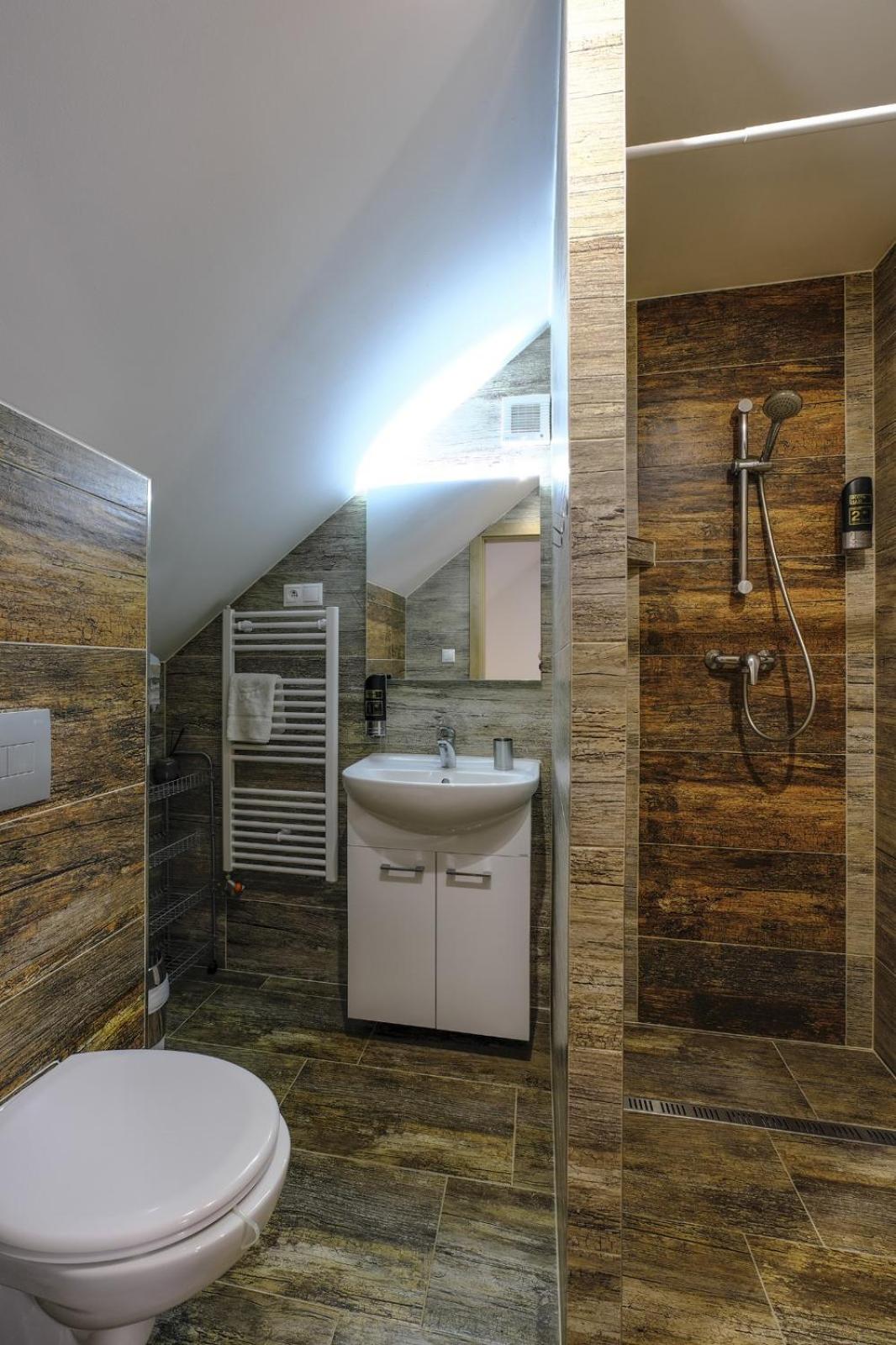 Studio Apartment photo 3