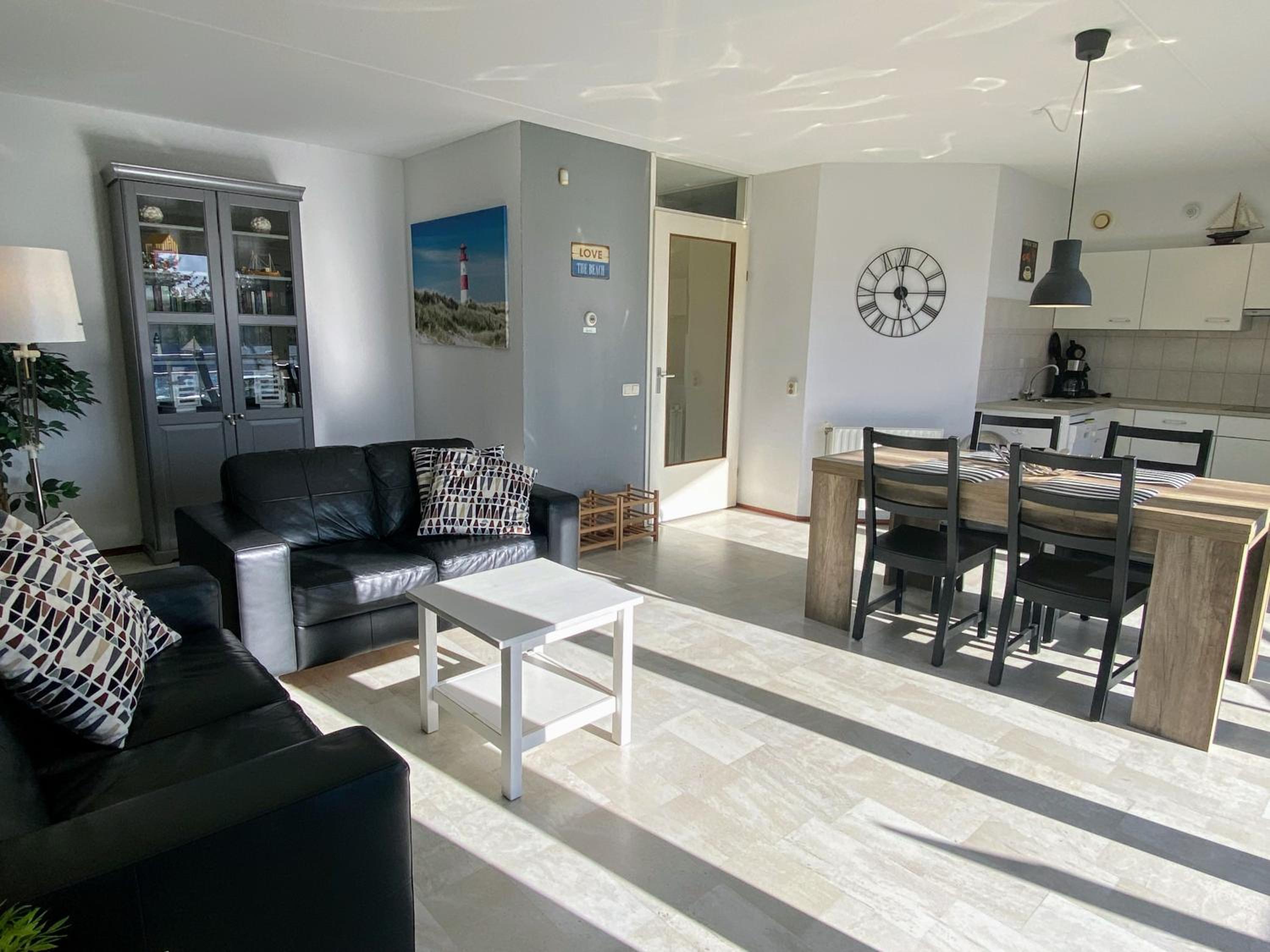 Quadruple Room with Balcony photo 1