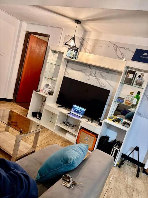 One-Bedroom Apartment photo 3
