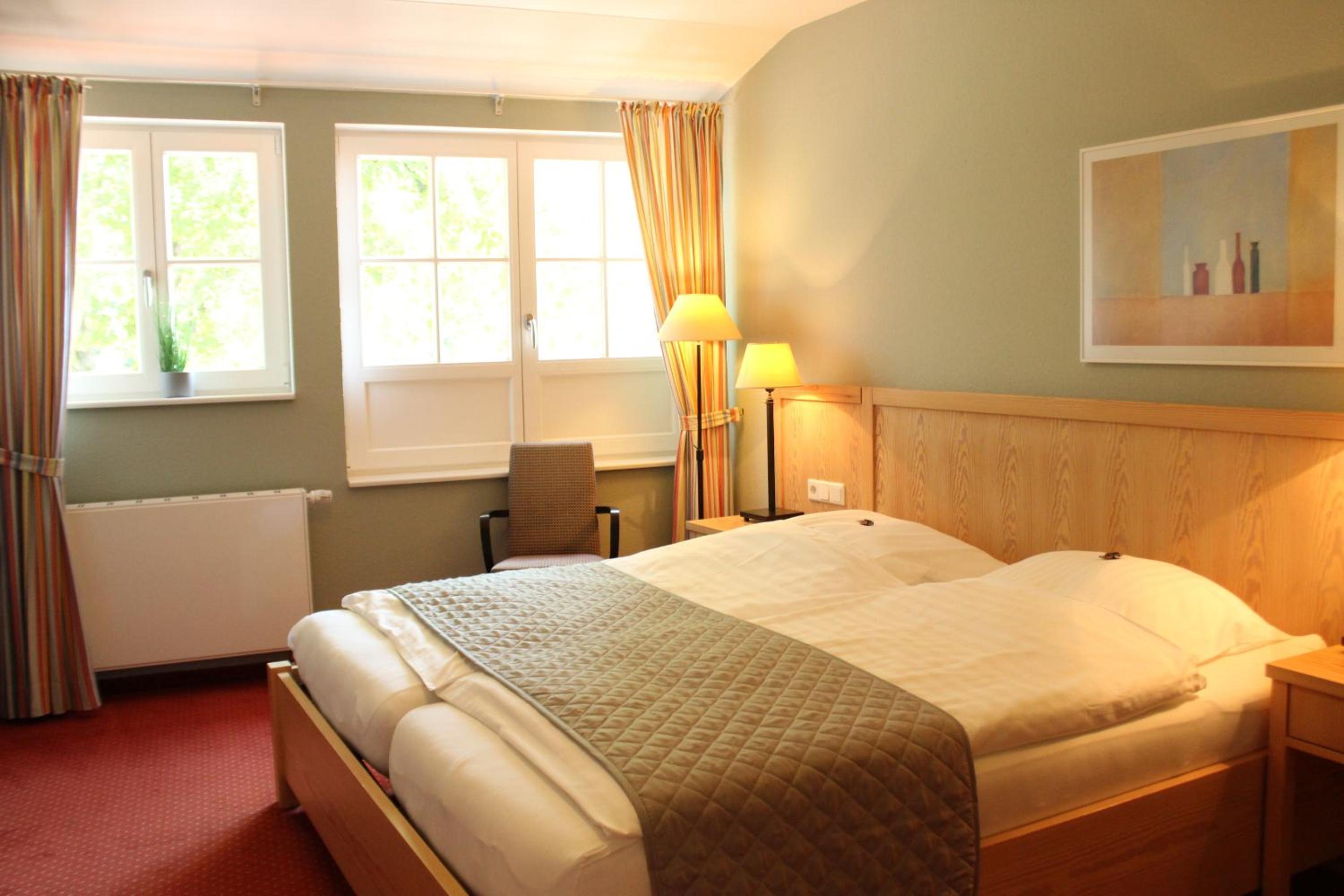 Standard Double Room photo 3
