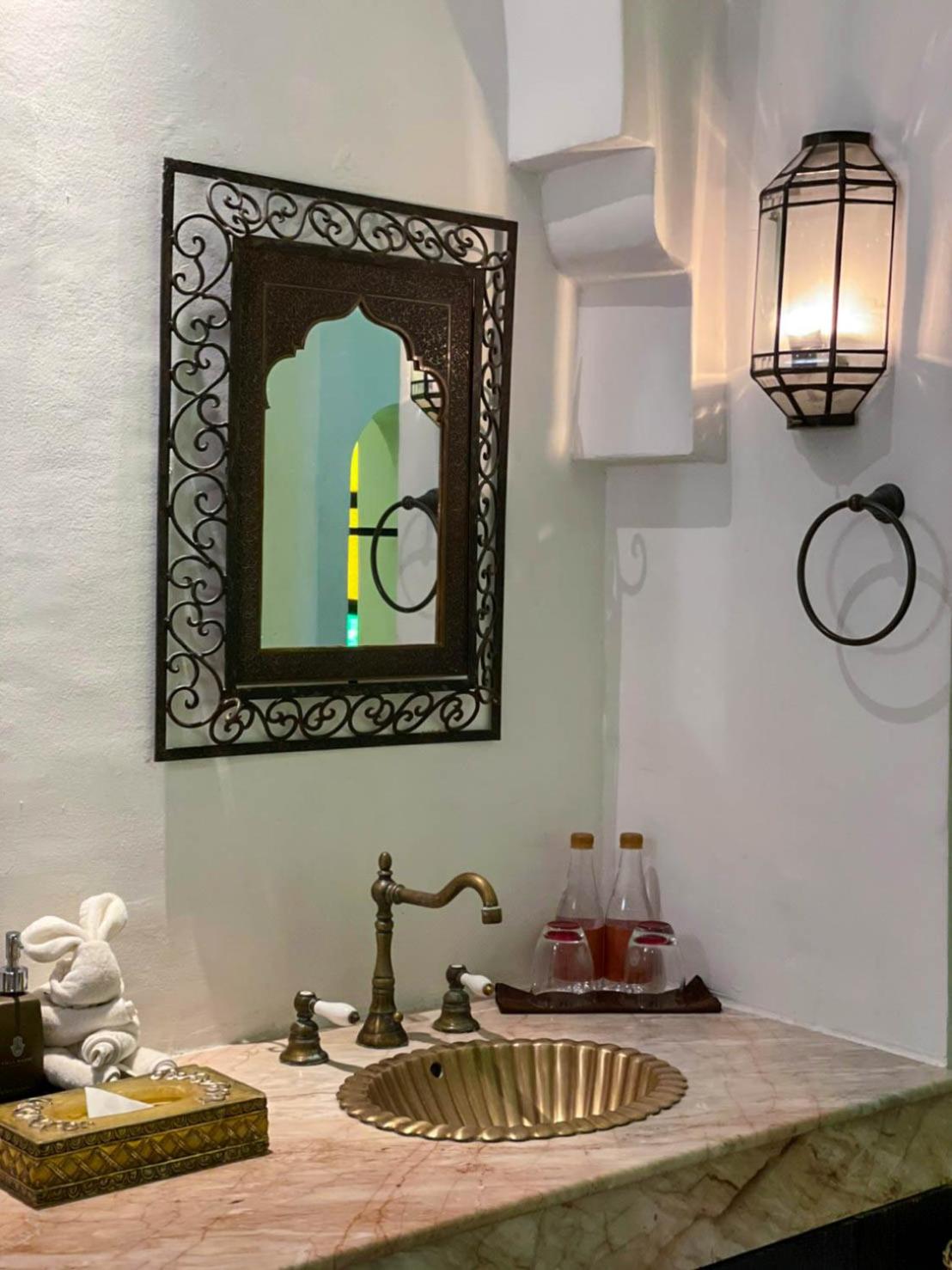 One Bedroom Moroccan Beachfront Villa - Photo 6