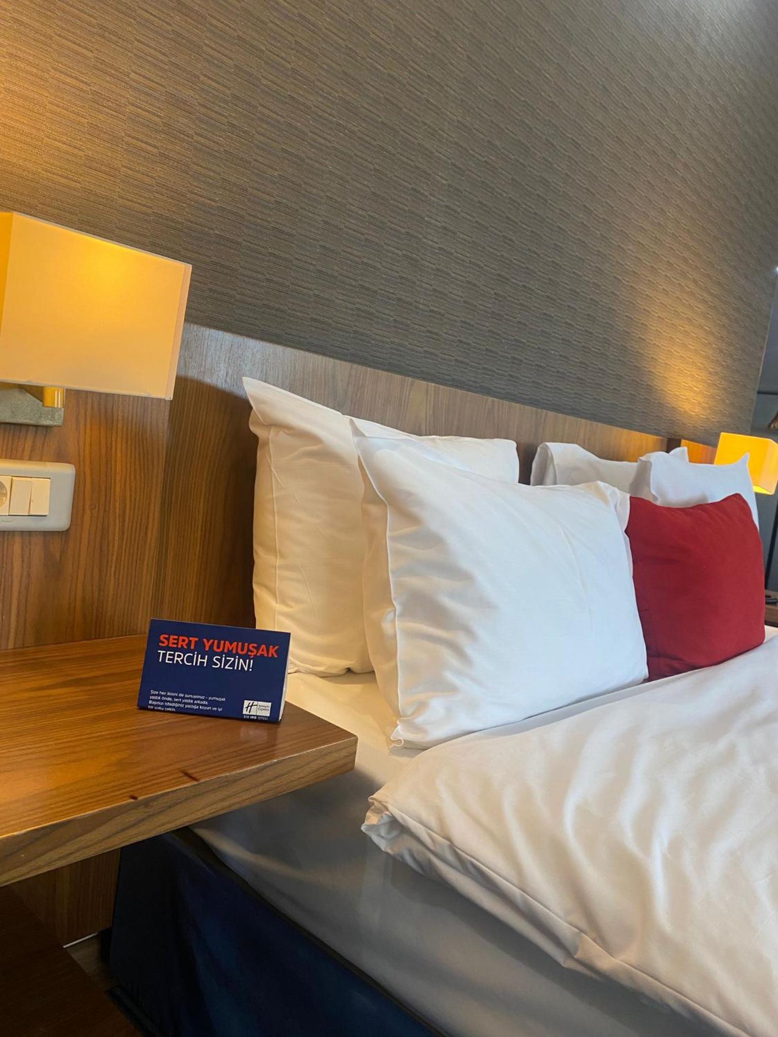 Standard Room with Free Breakfast photo 1