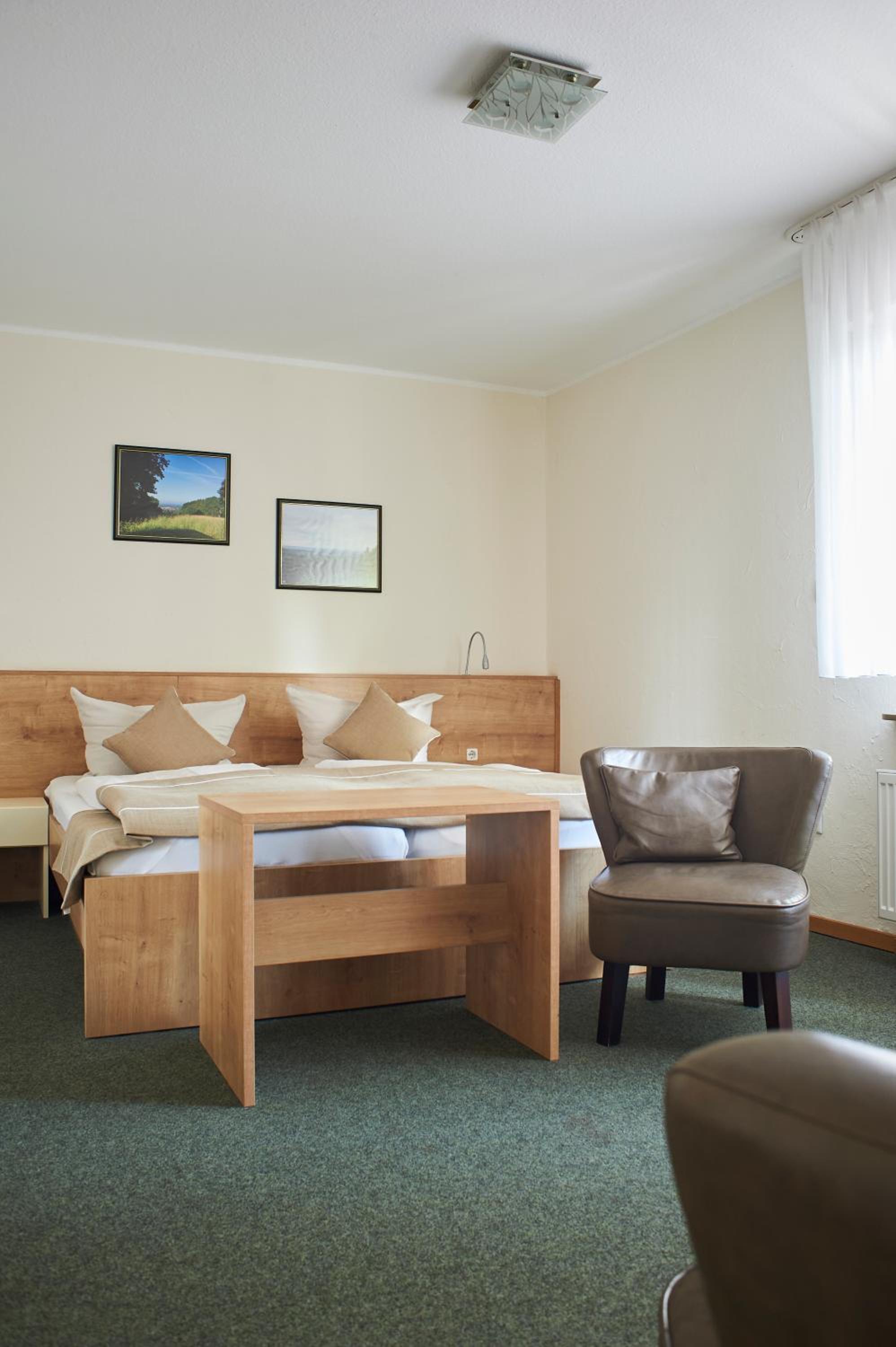 Single Room photo 3