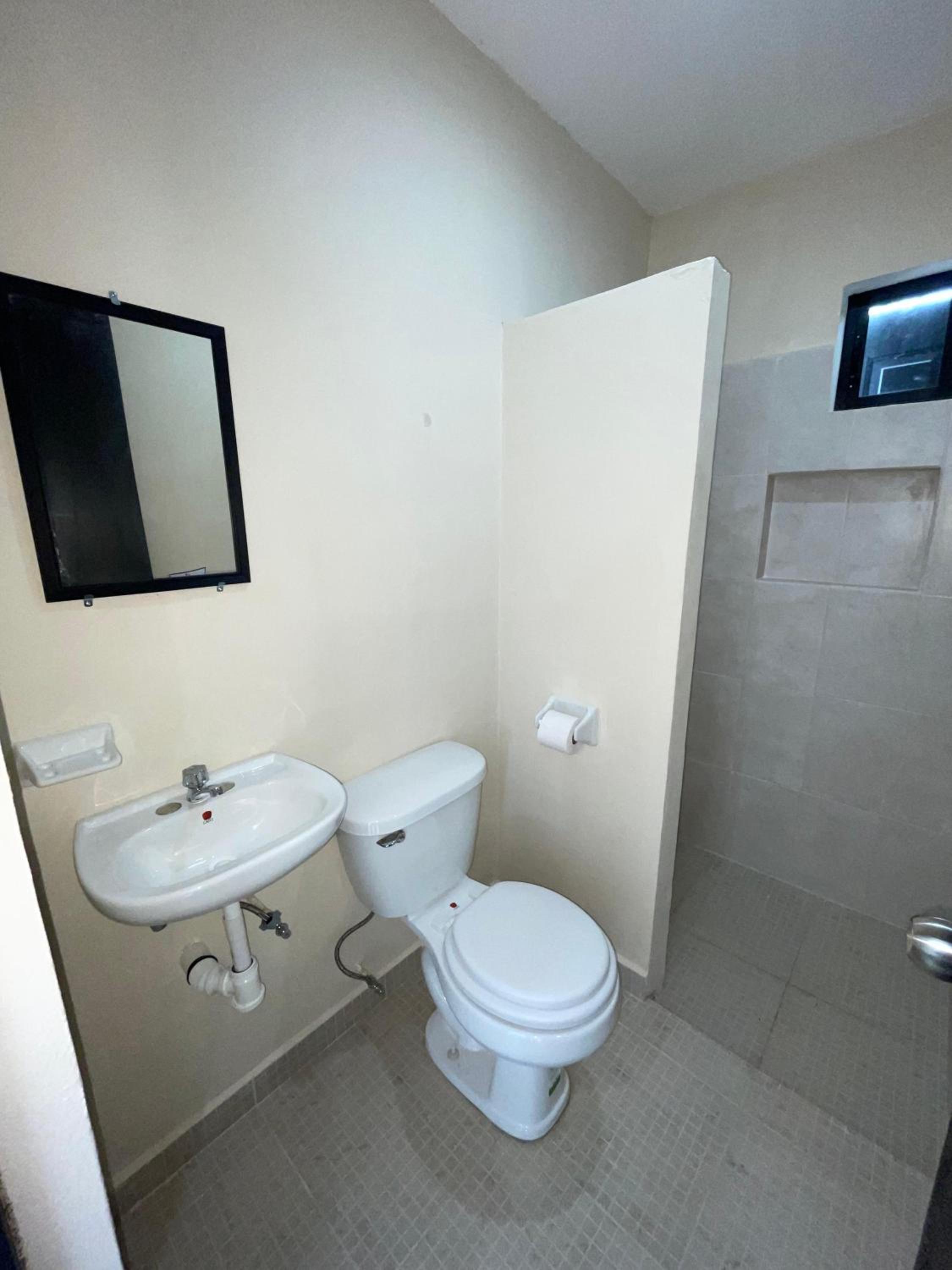 Double Room with Two Double Beds - Photo 6