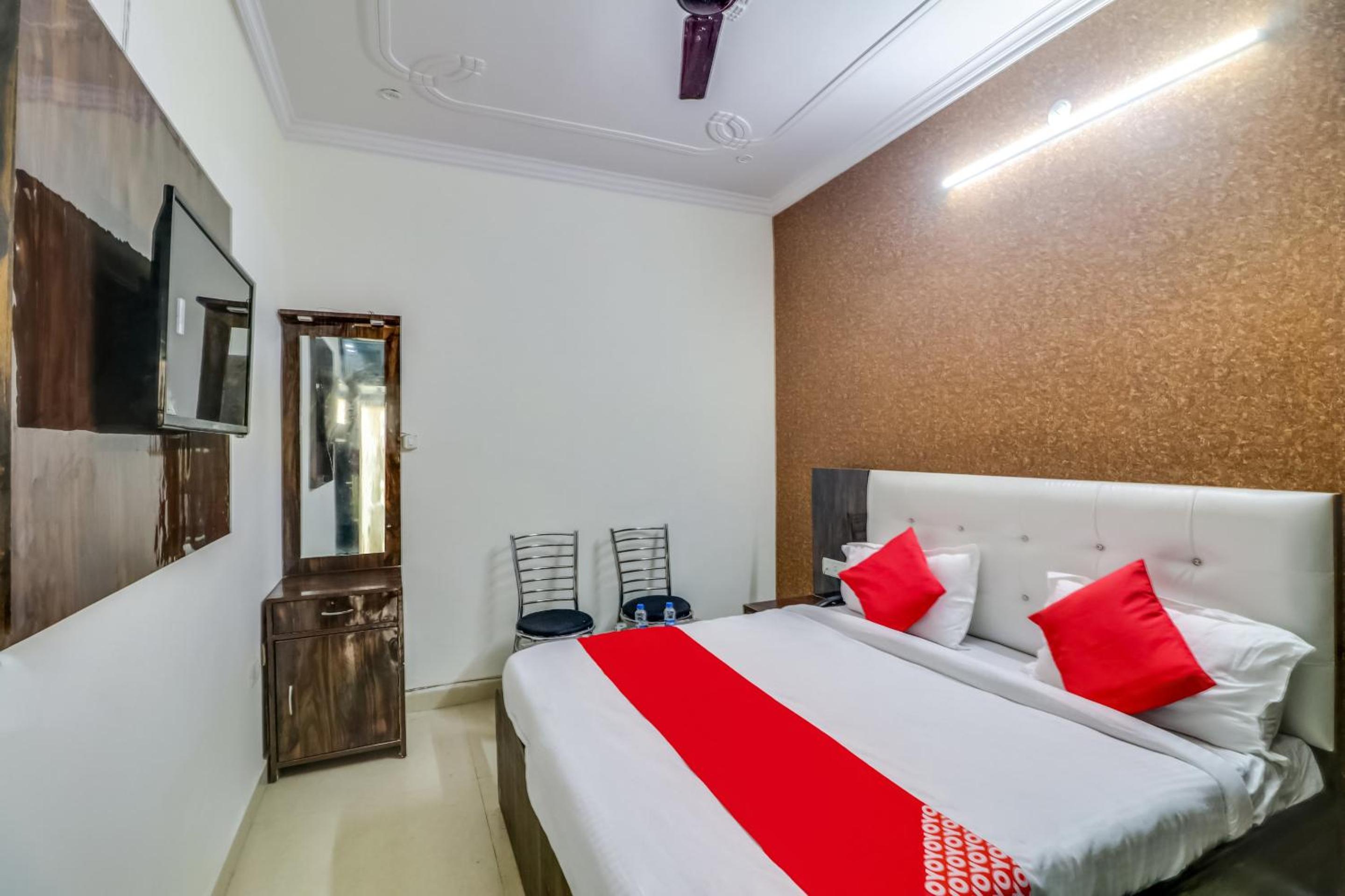 Classic Triple Room