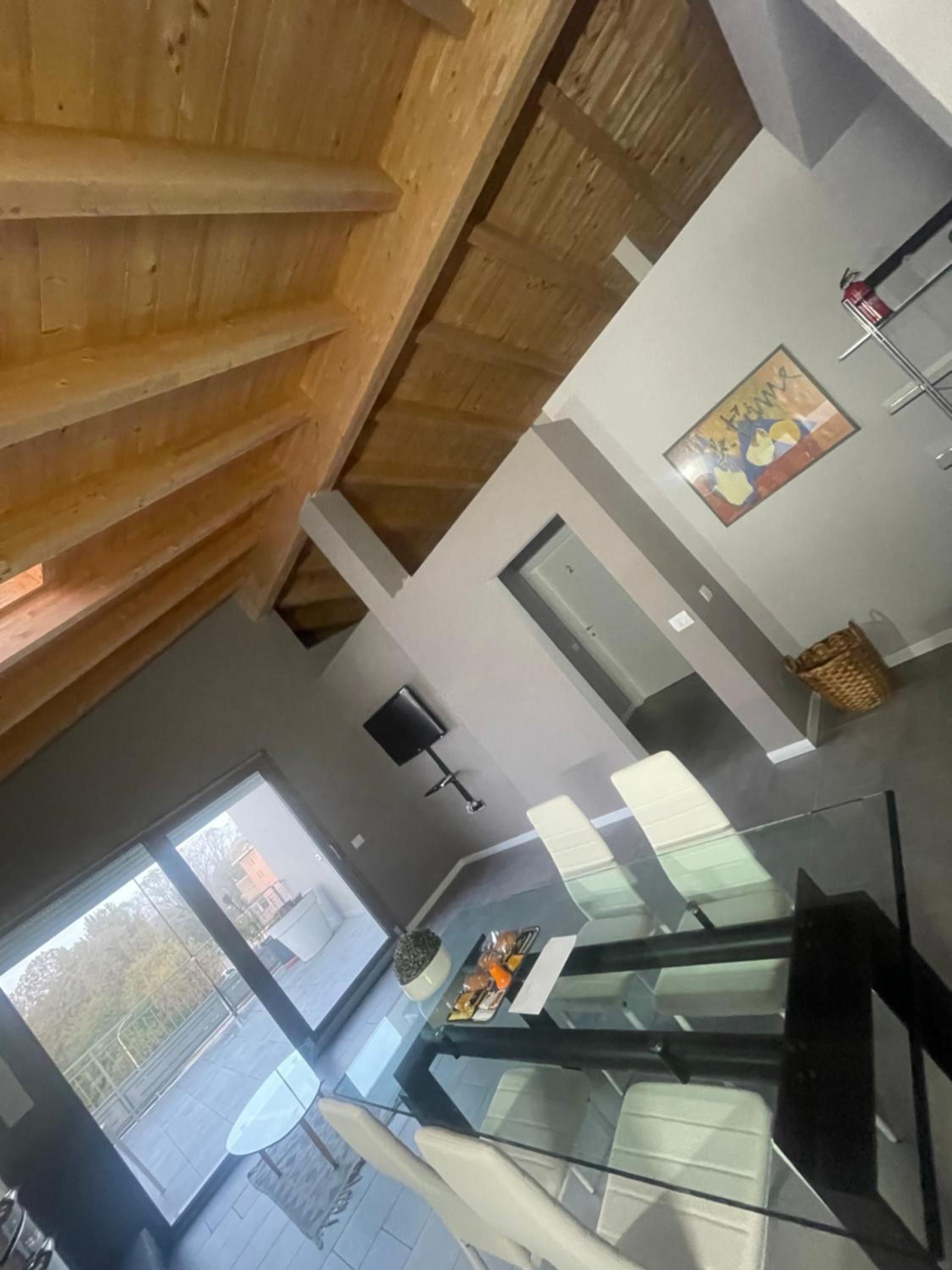 Three-Bedroom Apartment - High Floor photo 1
