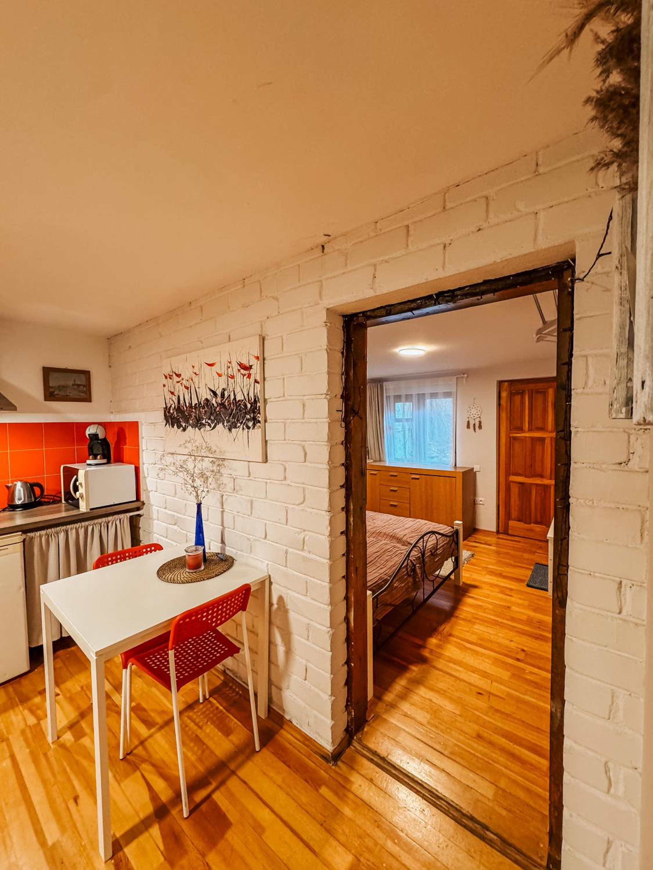 One-Bedroom Apartment - Photo 10