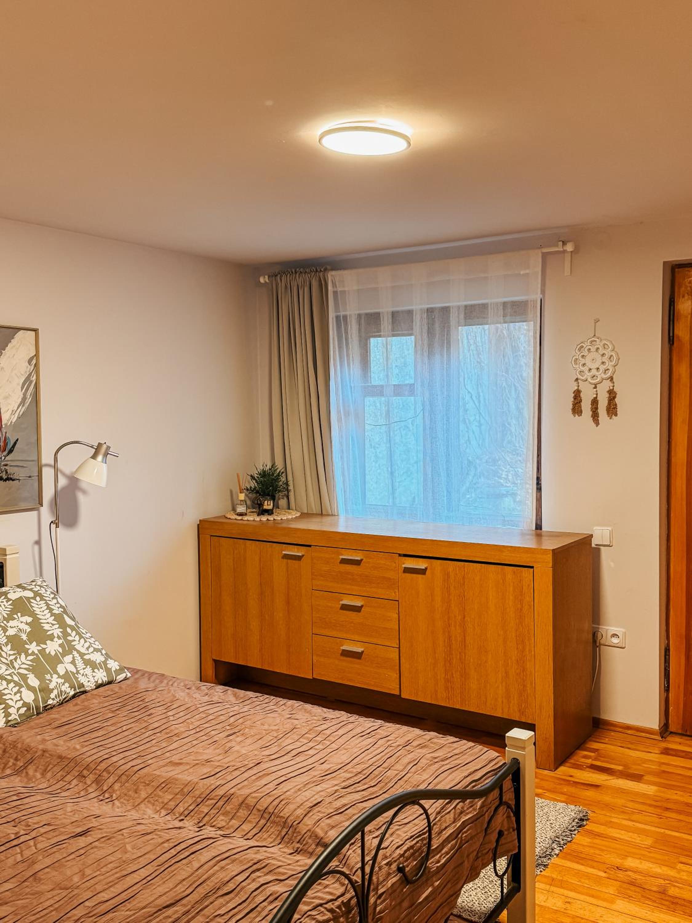 One-Bedroom Apartment - Photo 4