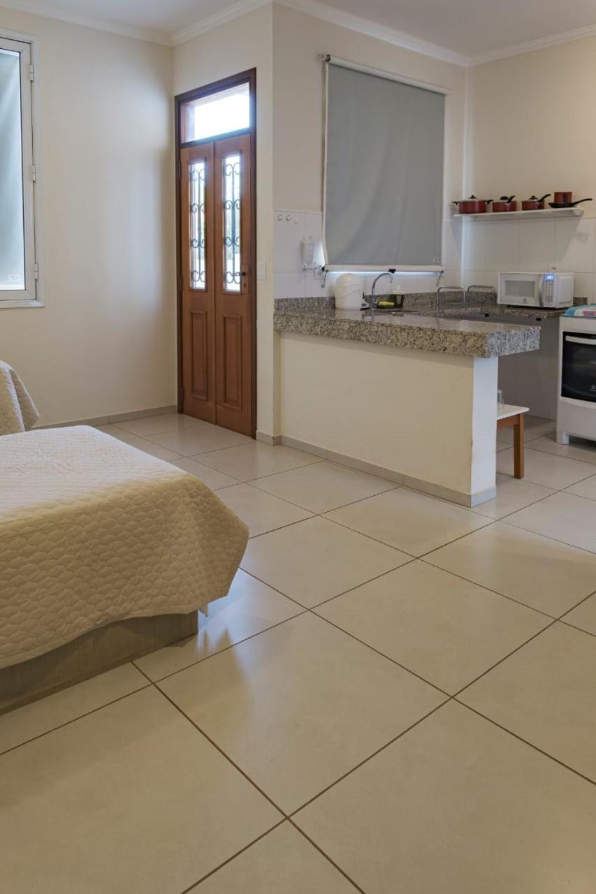 One-Bedroom House photo 1