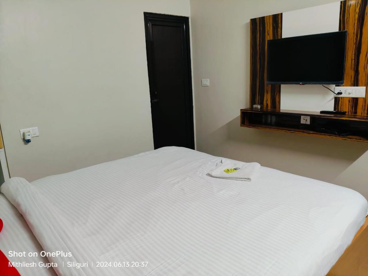 Deluxe Twin Room photo 2