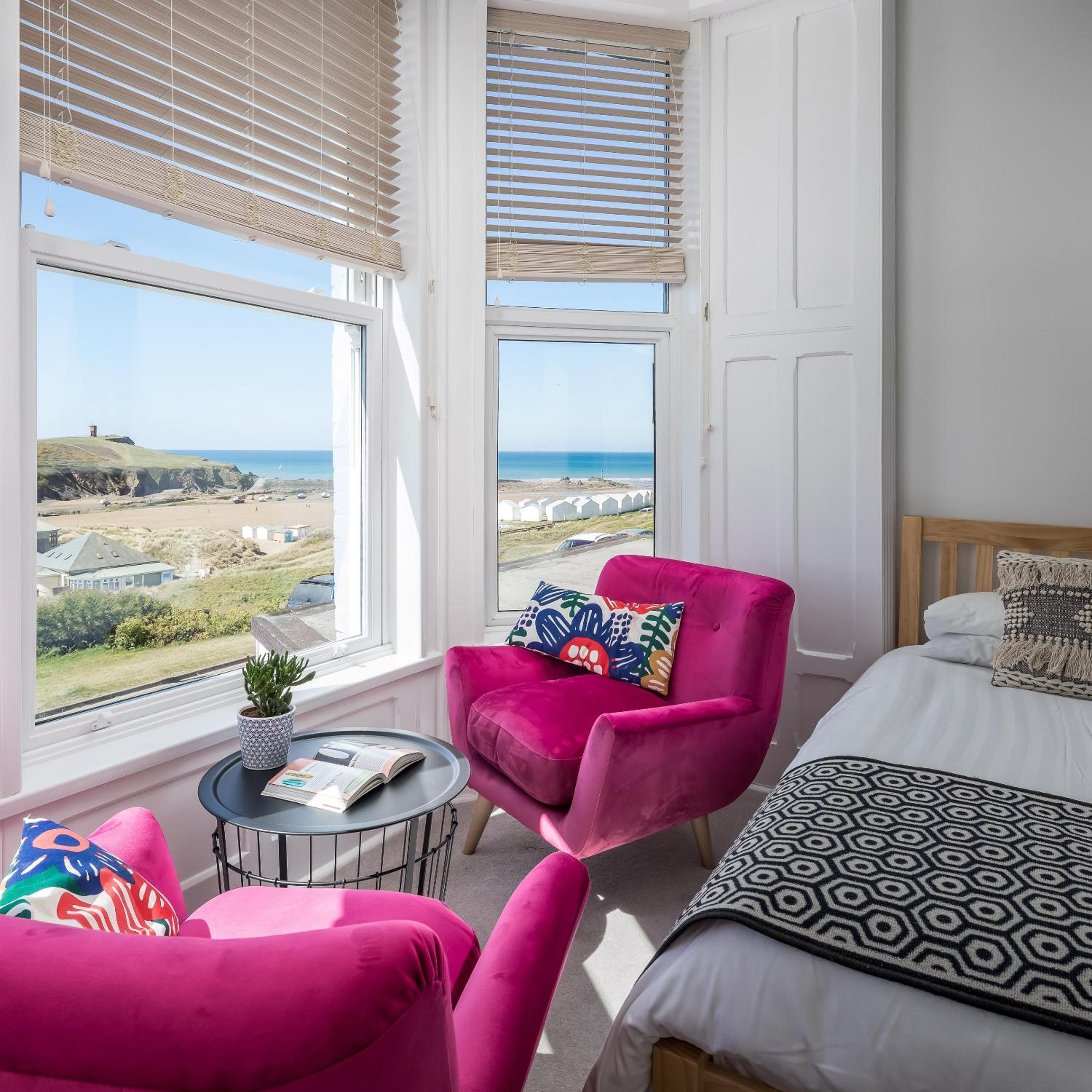 Sea View Double Twin En-suite photo 3