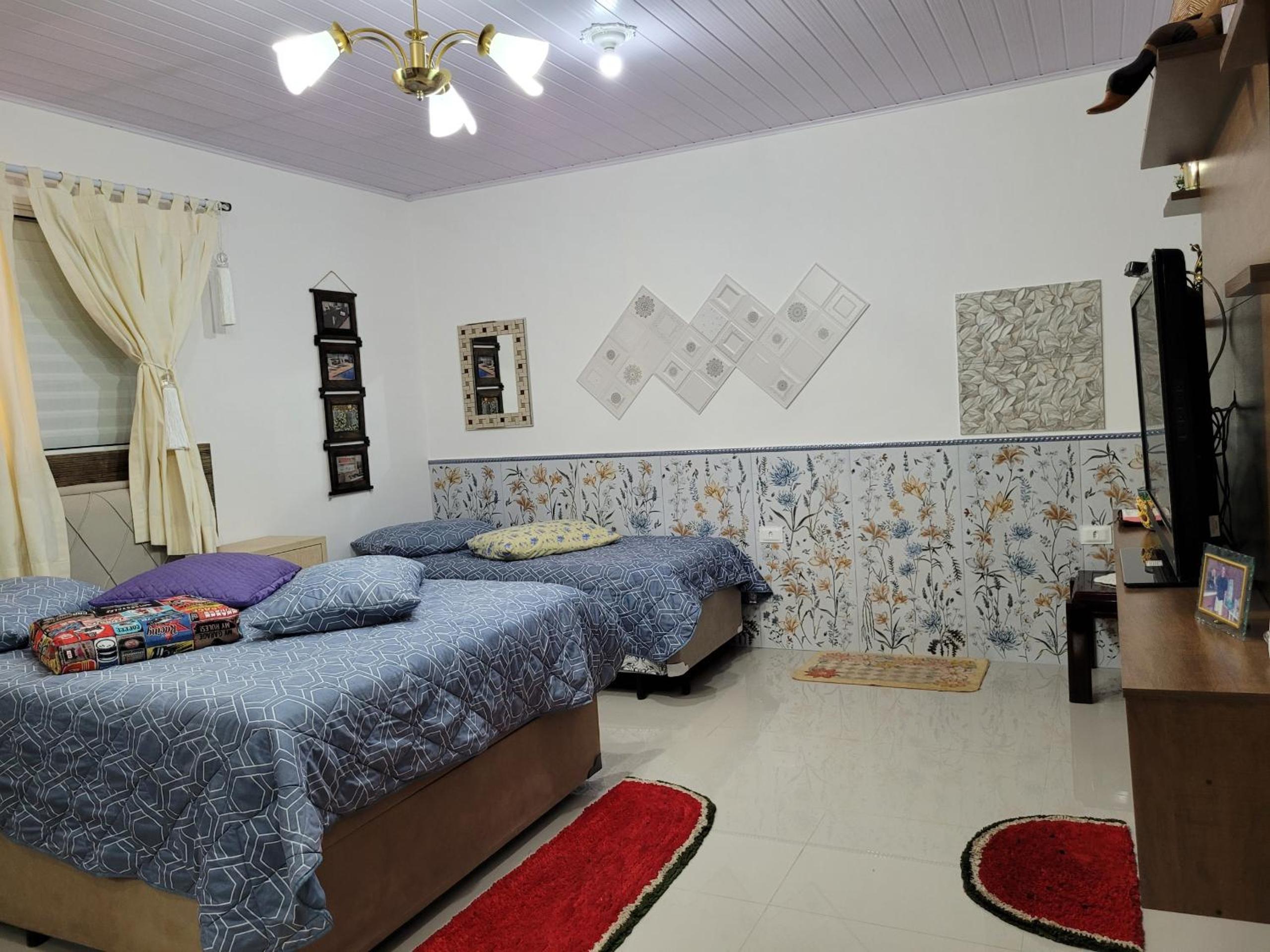 Three-Bedroom House photo 1