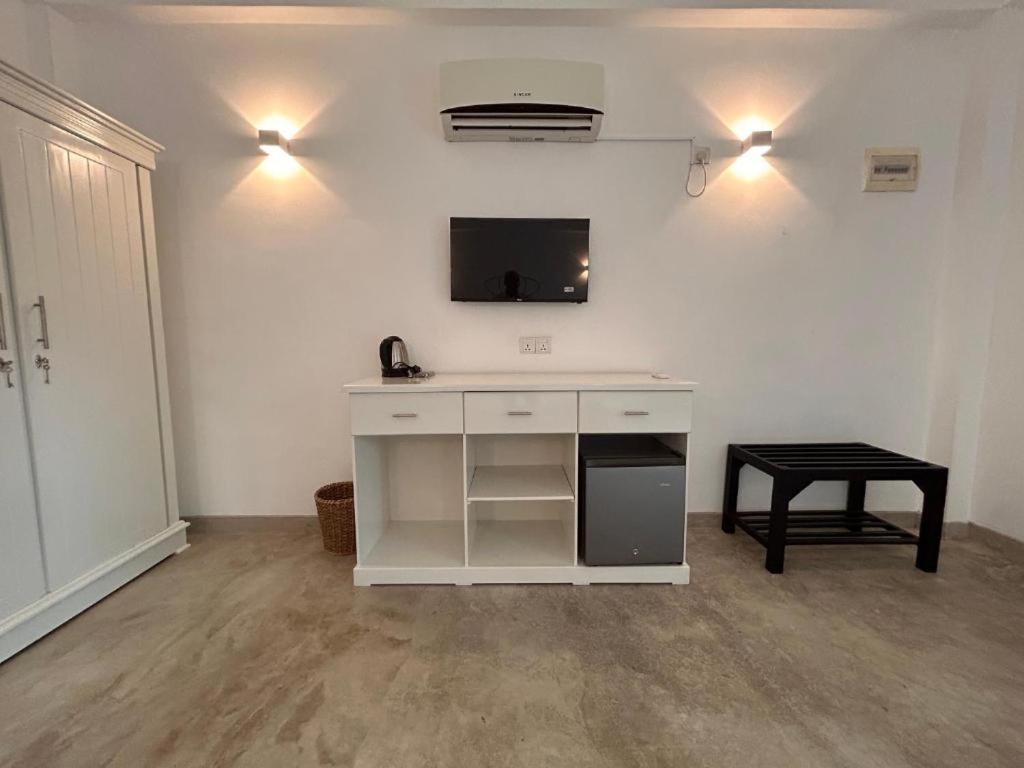 Deluxe Room - Photo 5