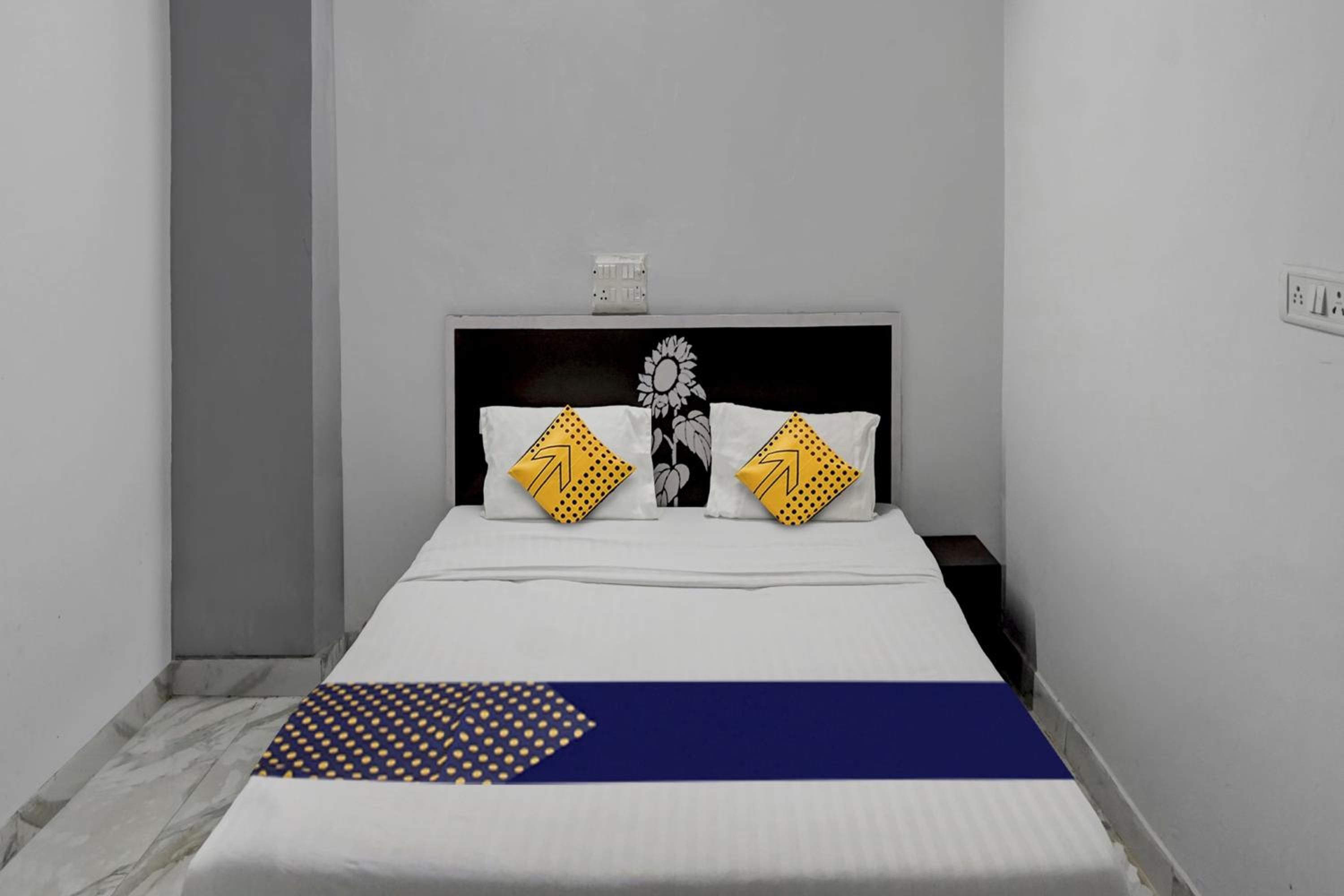 Classic Triple Room photo 1