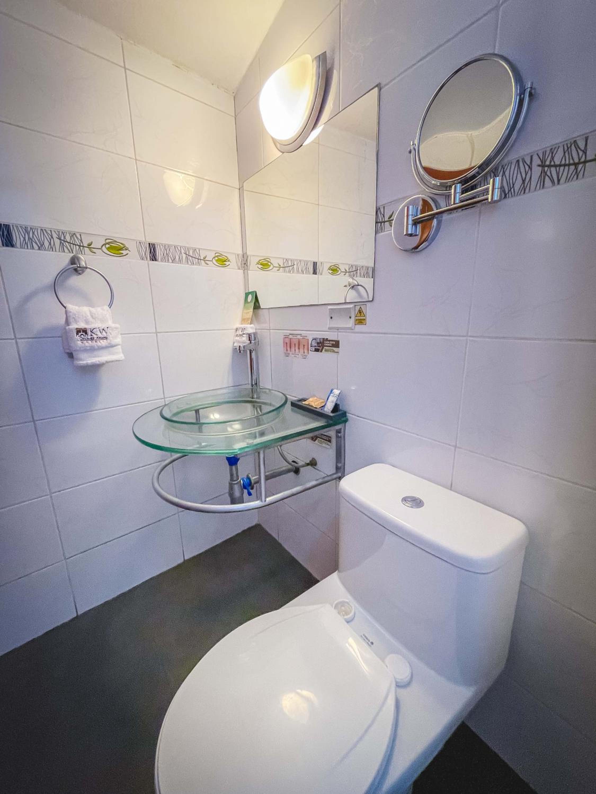 Single Room photo 2