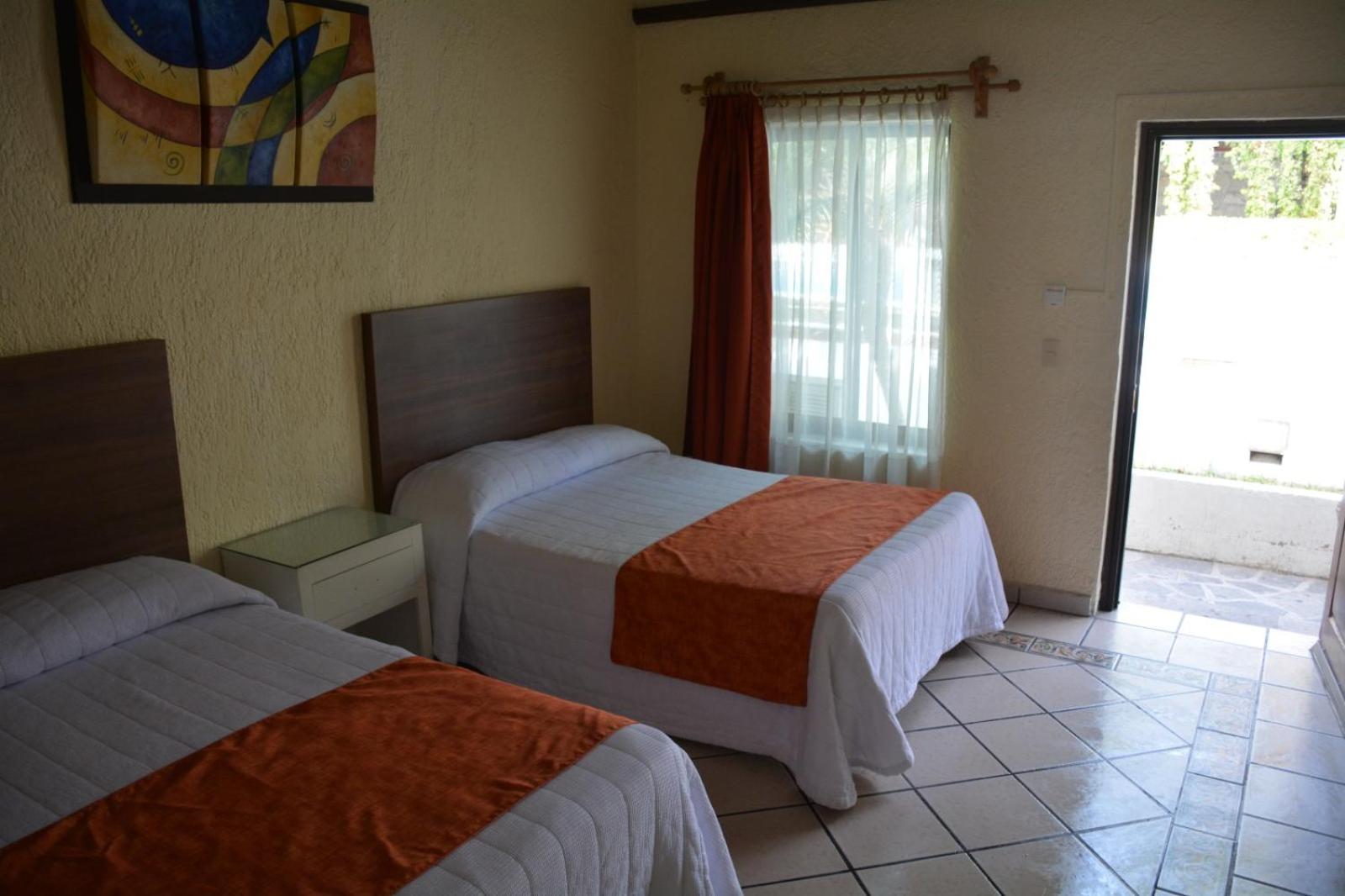 Standard  Room - Photo 5