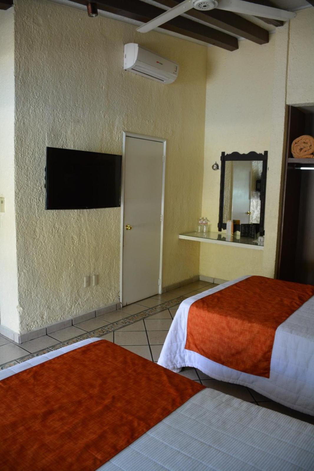 Standard  Room - Photo 1