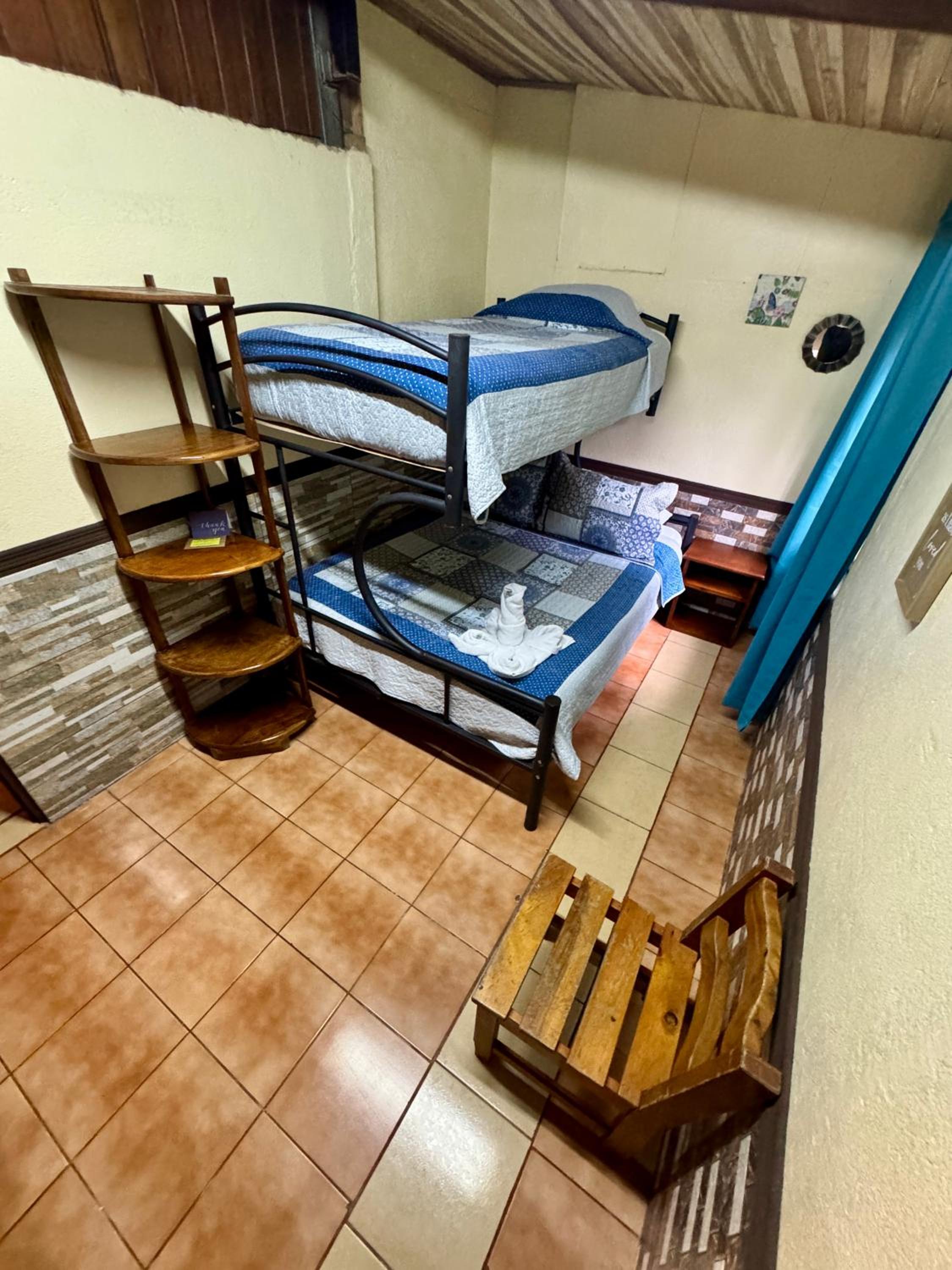 Basic Triple Room with Private Bathroom photo 1