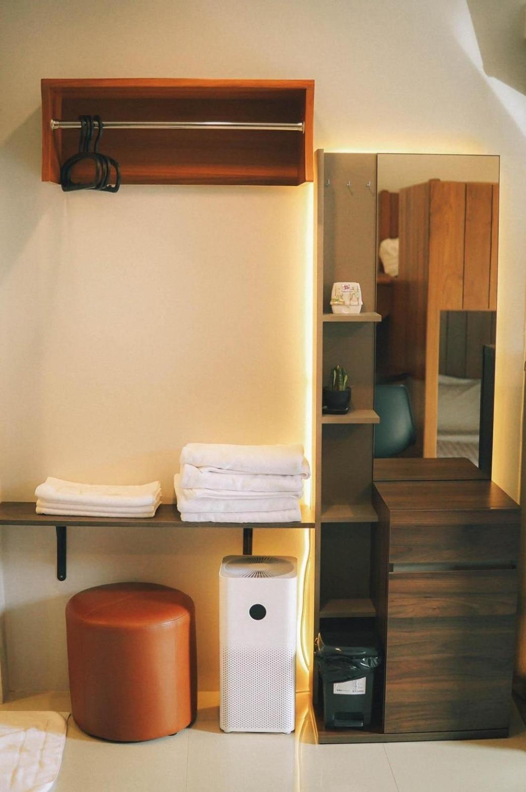 Quadruple Room with Private Bathroom - Photo 6