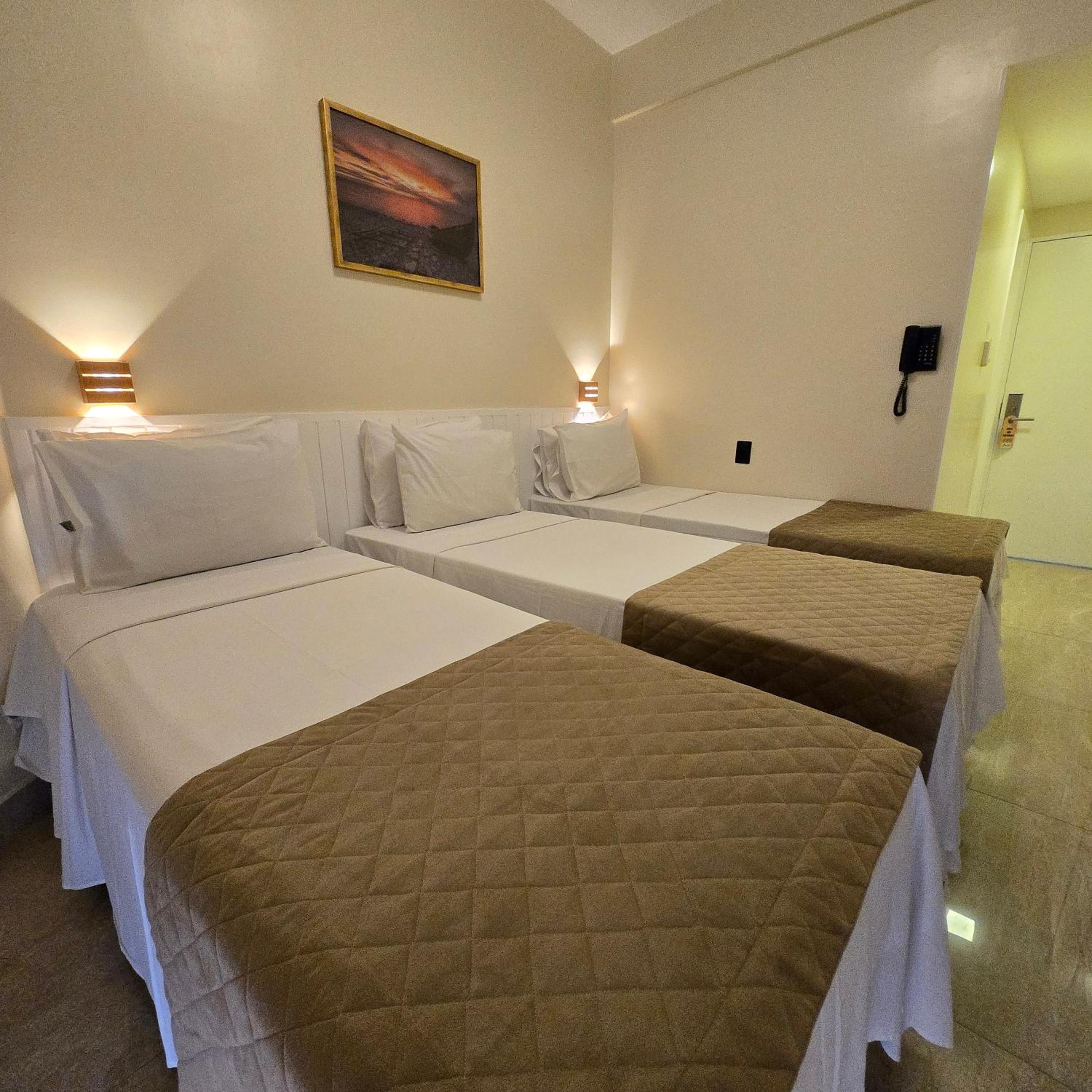 Standard Triple Room photo 2