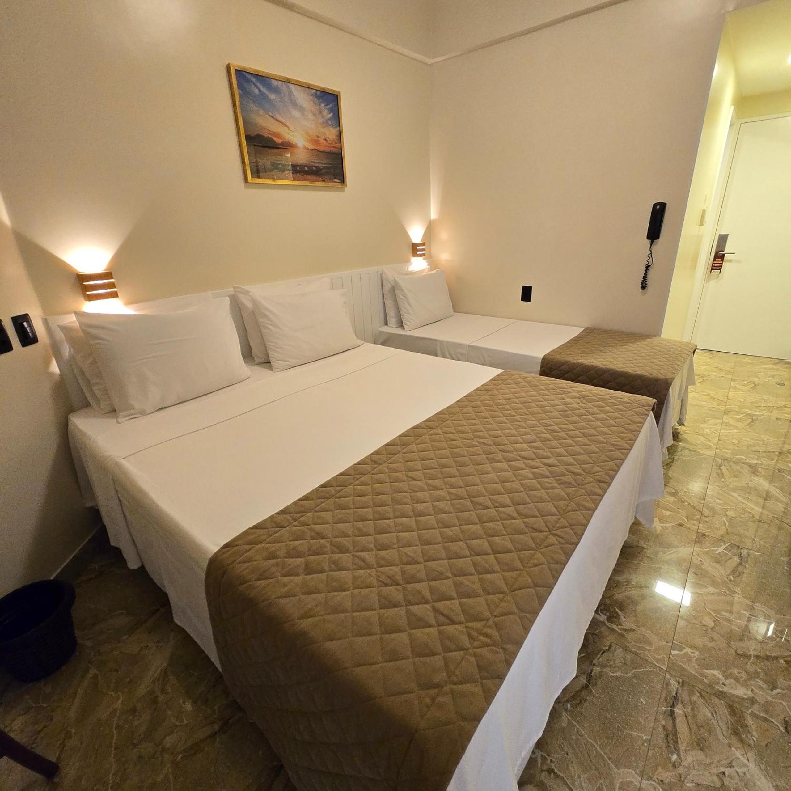 Standard Double or Twin Room photo 3