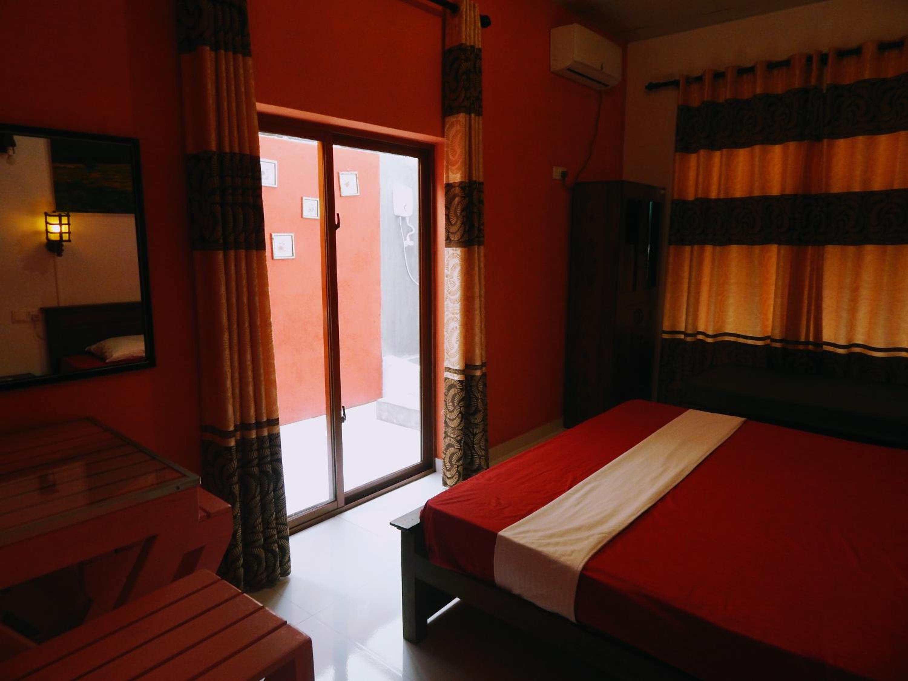 Triple Room With Private Bathroom