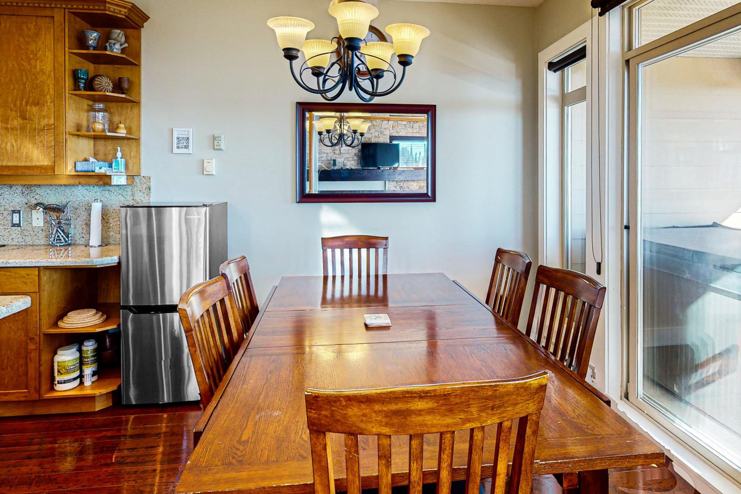 Three-Bedroom House photo 3