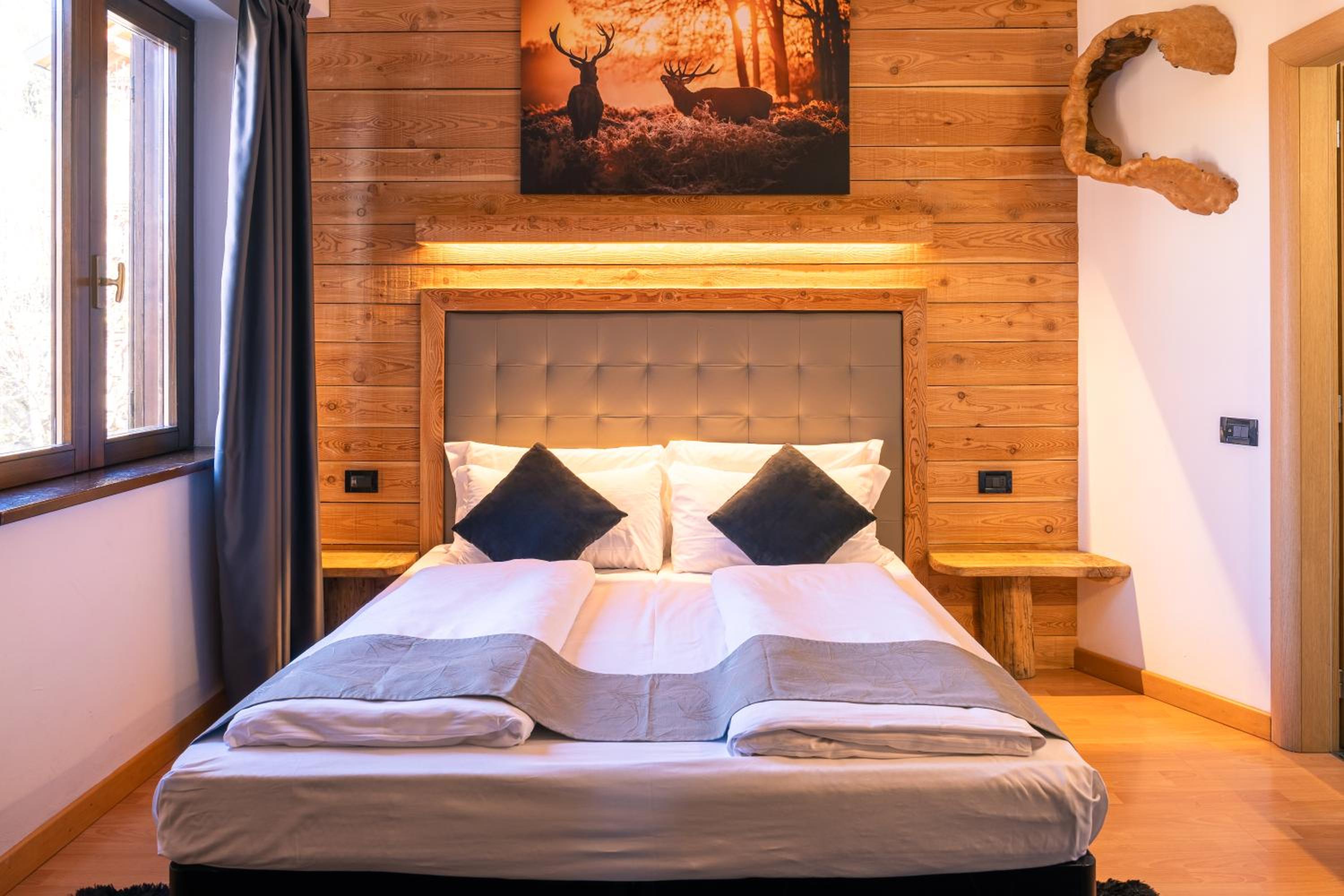 Double or Twin Room - Photo 3