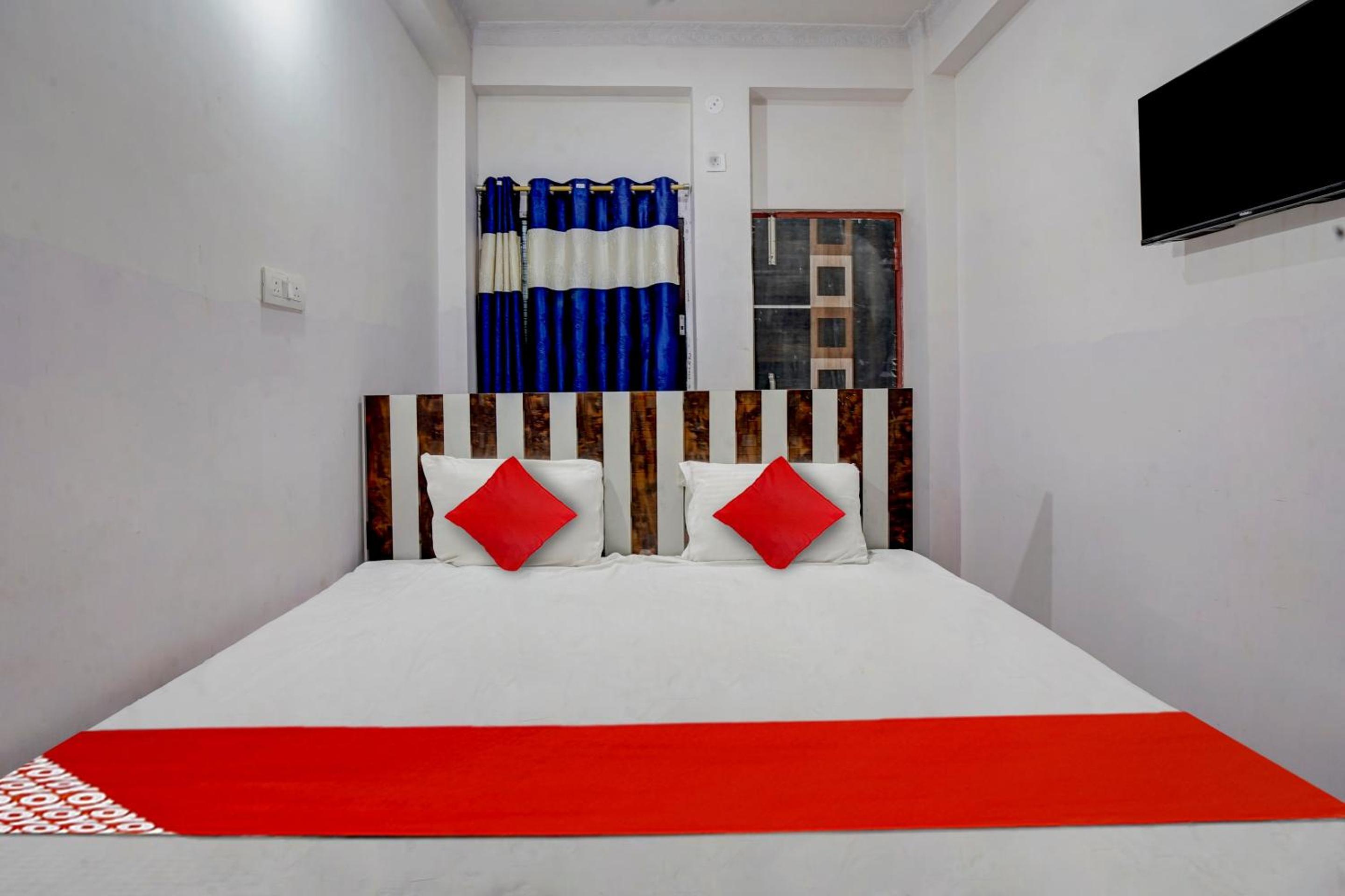 Deluxe Triple Room photo 3