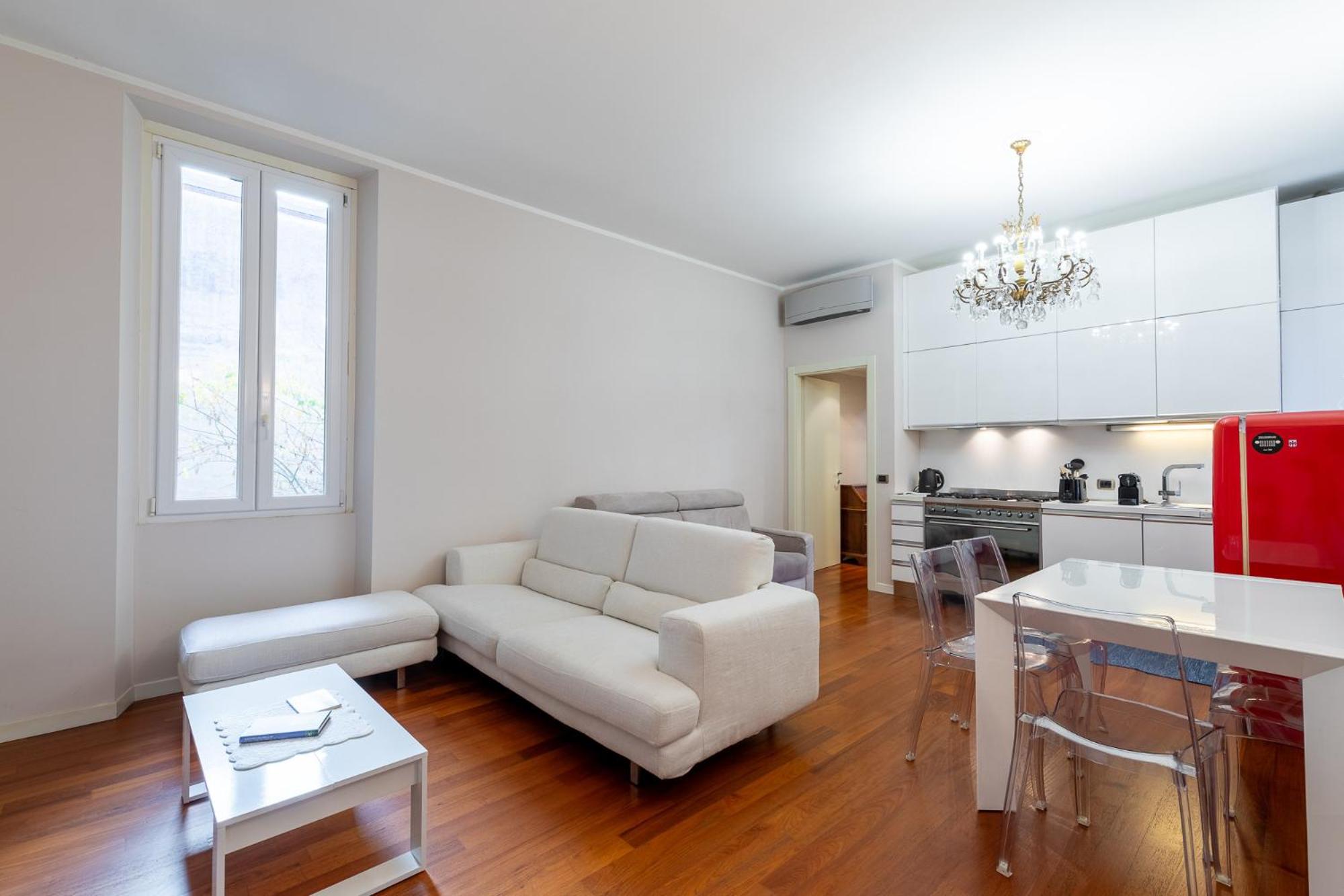 One-Bedroom Apartment